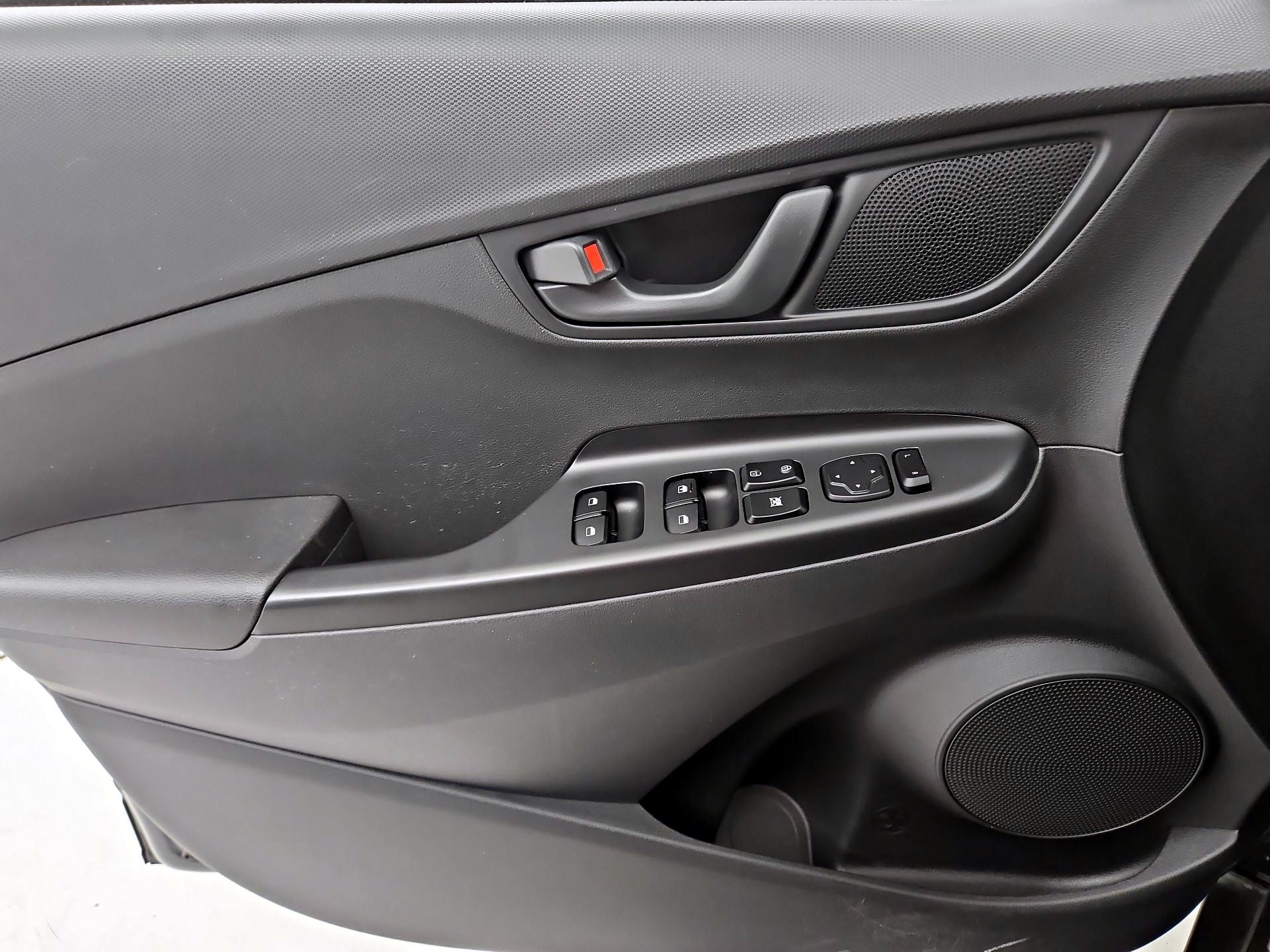 Thumbnail: 2023 Hyundai Kona - 12