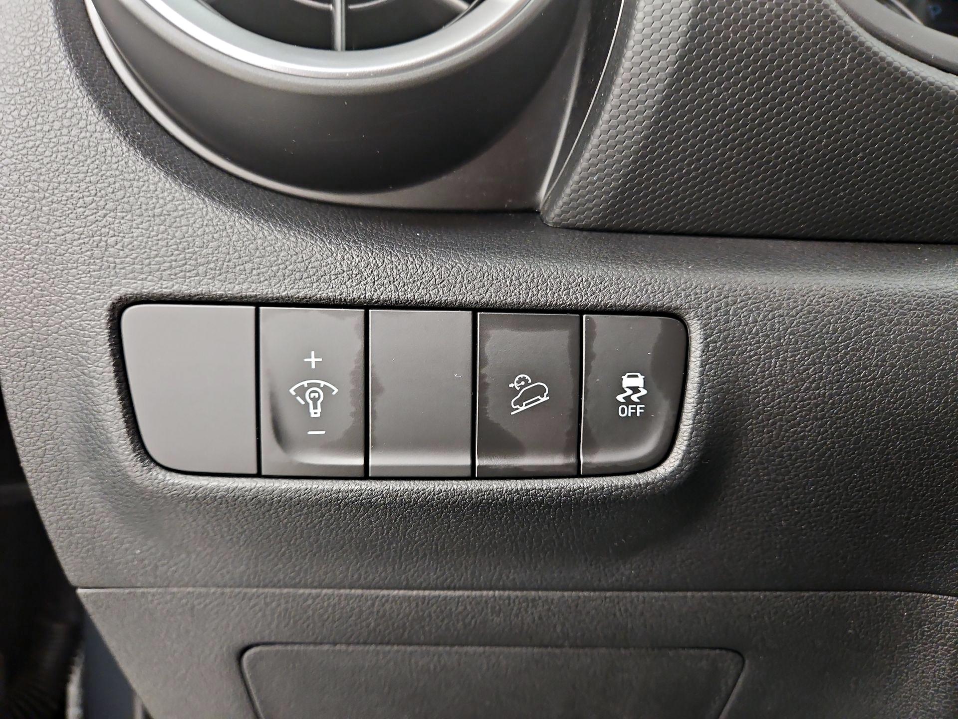 Thumbnail: 2023 Hyundai Kona - 13