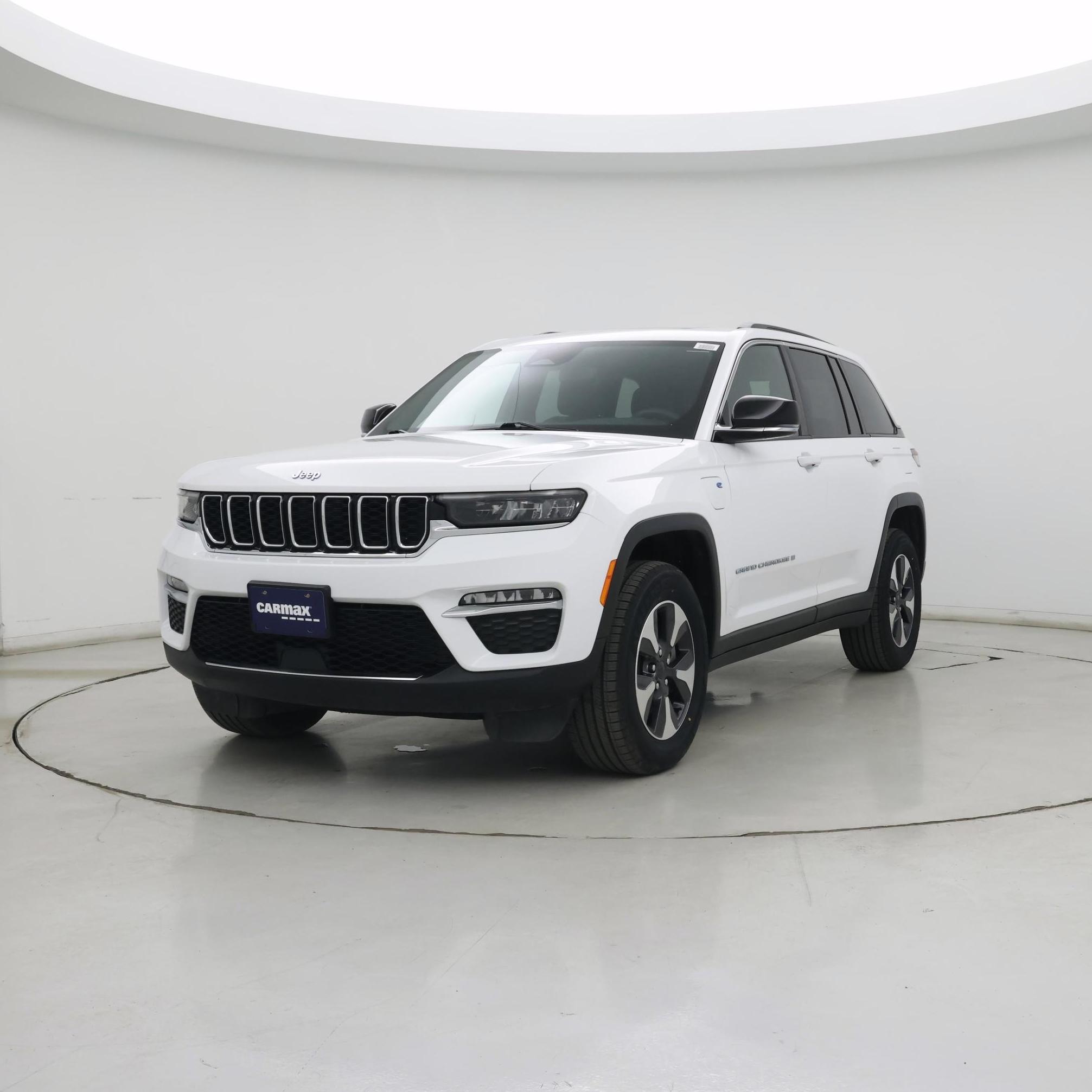 Thumbnail: 2024 Jeep Grand Cherokee - 4