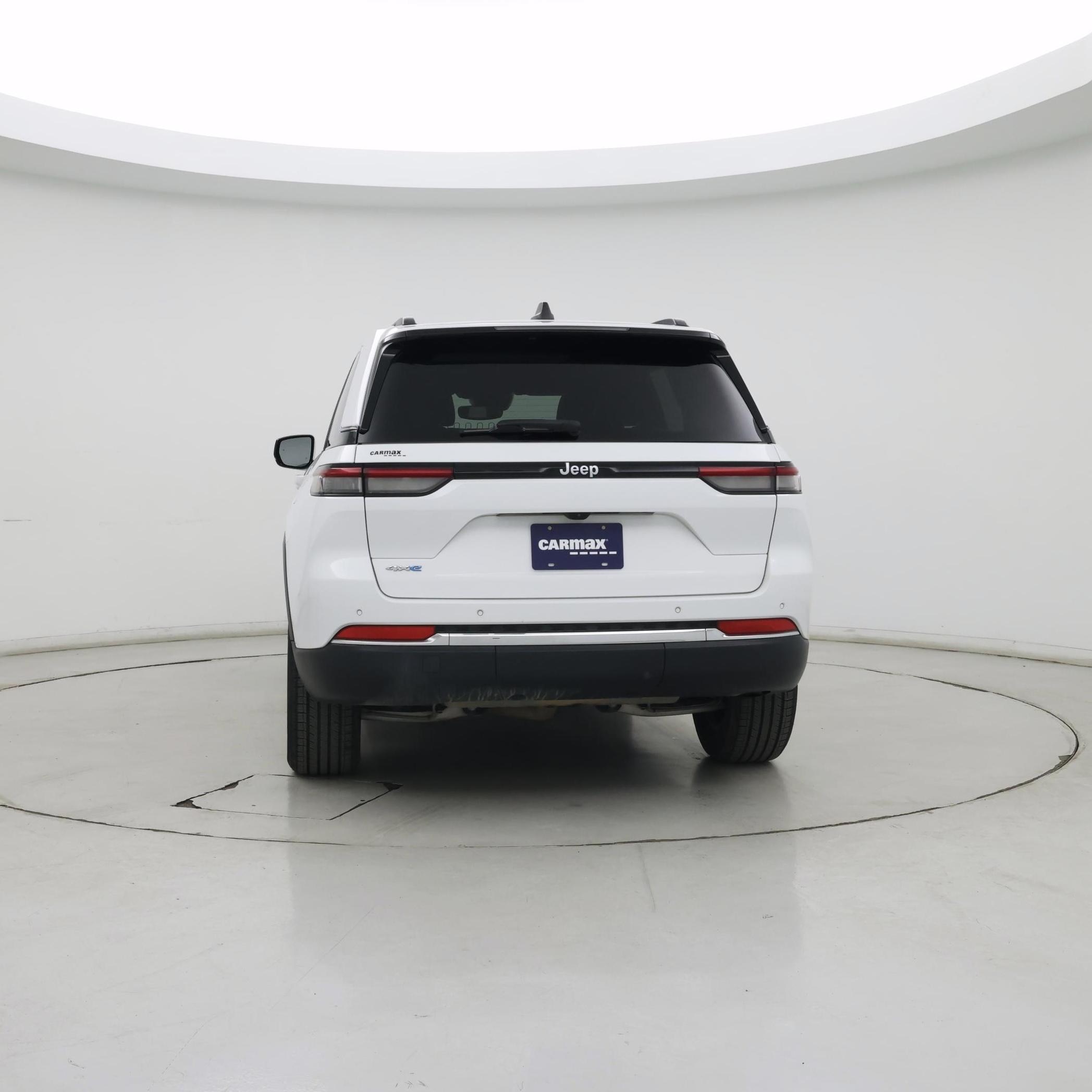 Thumbnail: 2024 Jeep Grand Cherokee - 6