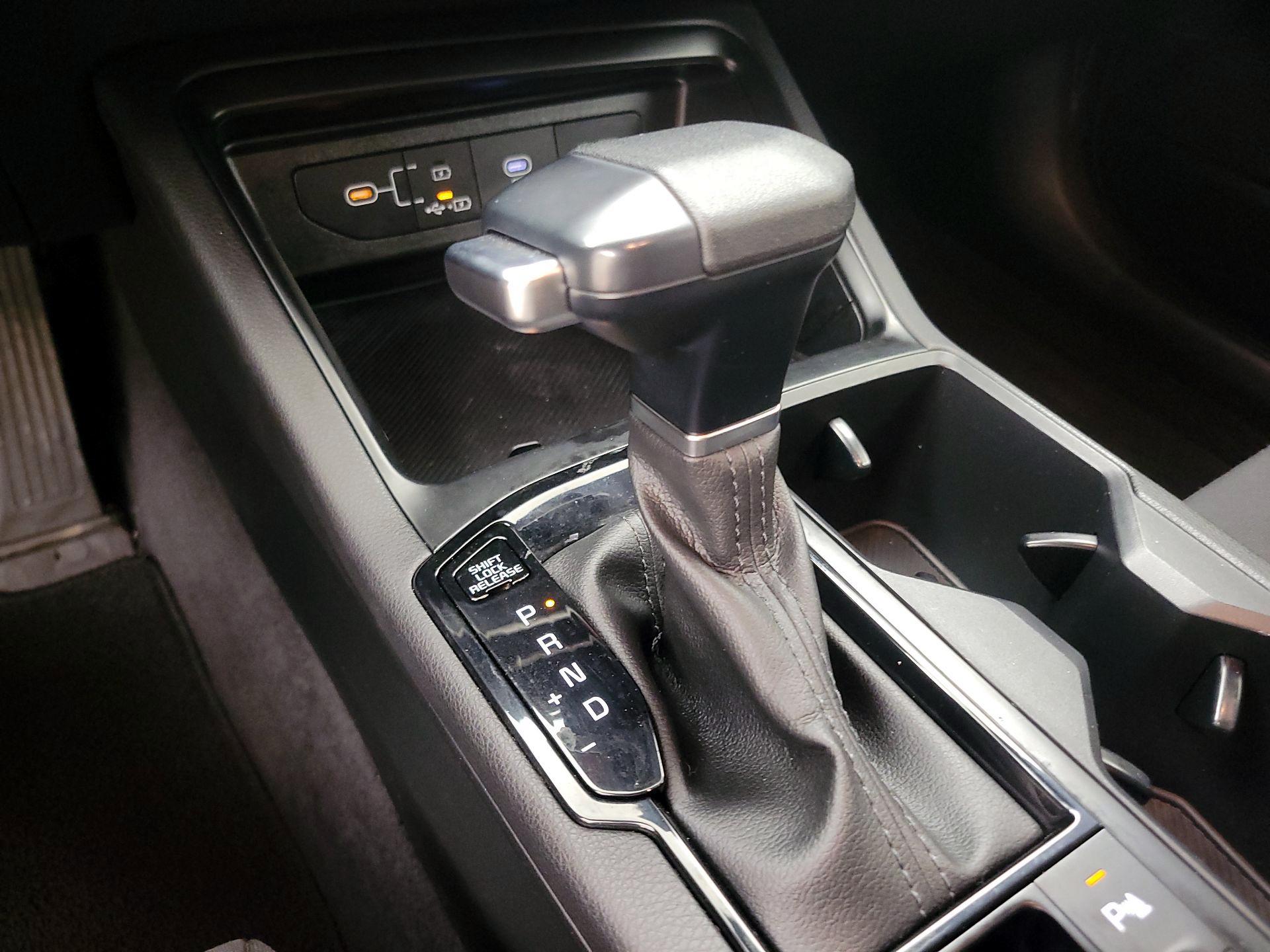 Thumbnail: 2025 Kia K5 - 17