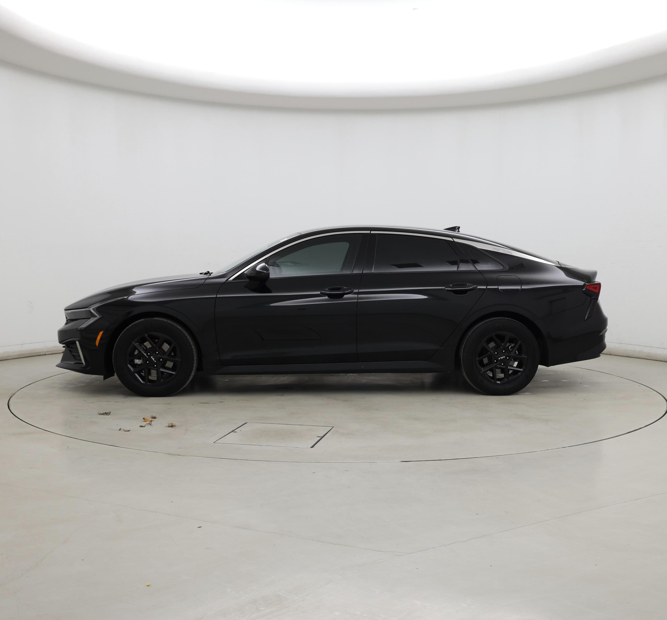 Thumbnail: 2025 Kia K5 - 3