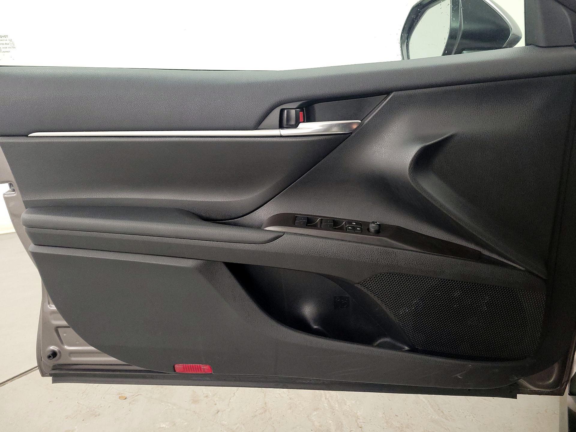 Thumbnail: 2024 Toyota Camry - 12