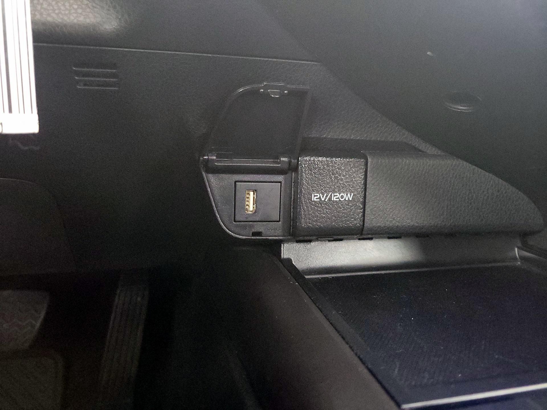 Thumbnail: 2024 Toyota Camry - 18