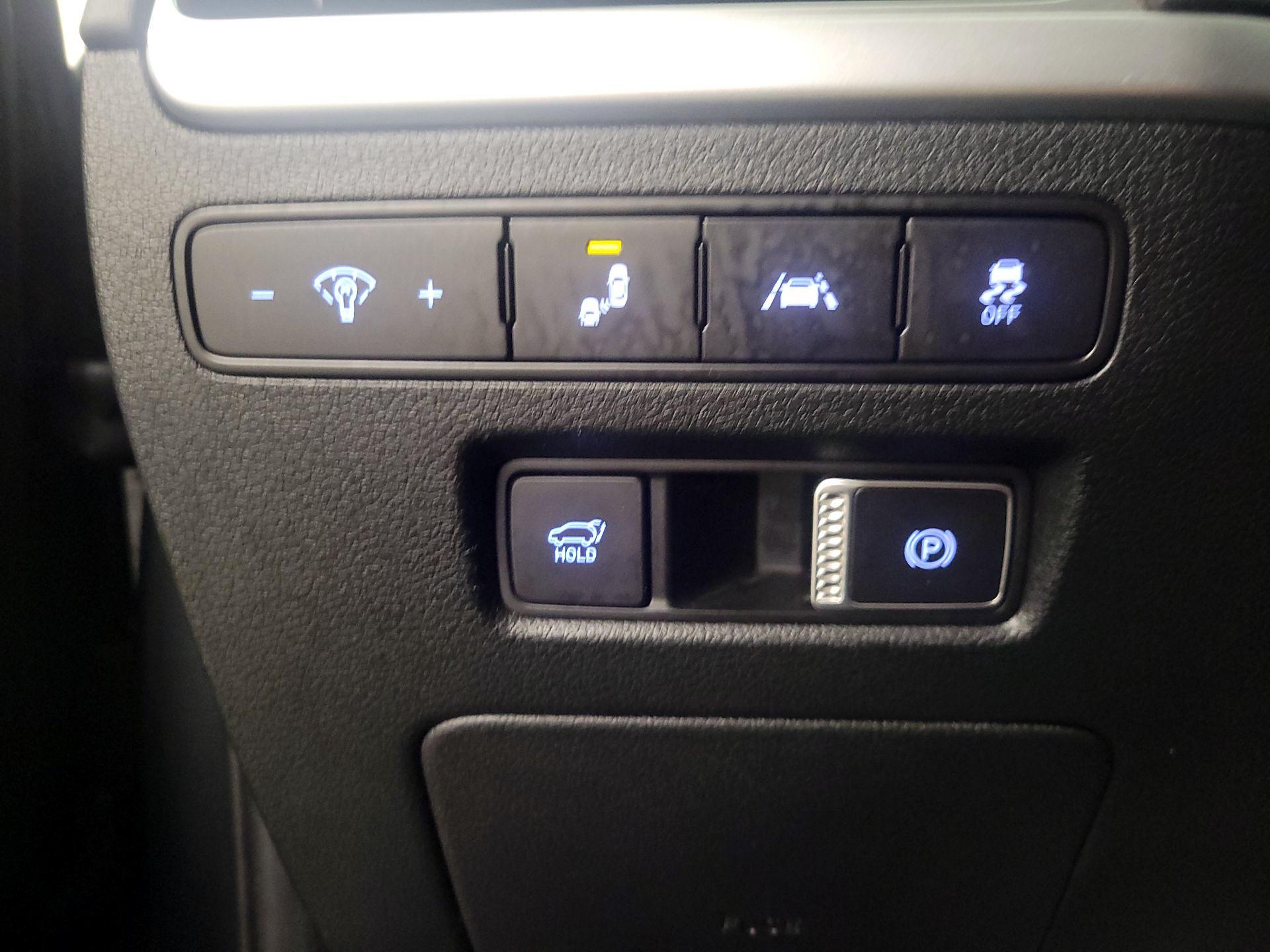 Thumbnail: 2022 Hyundai Palisade - 13