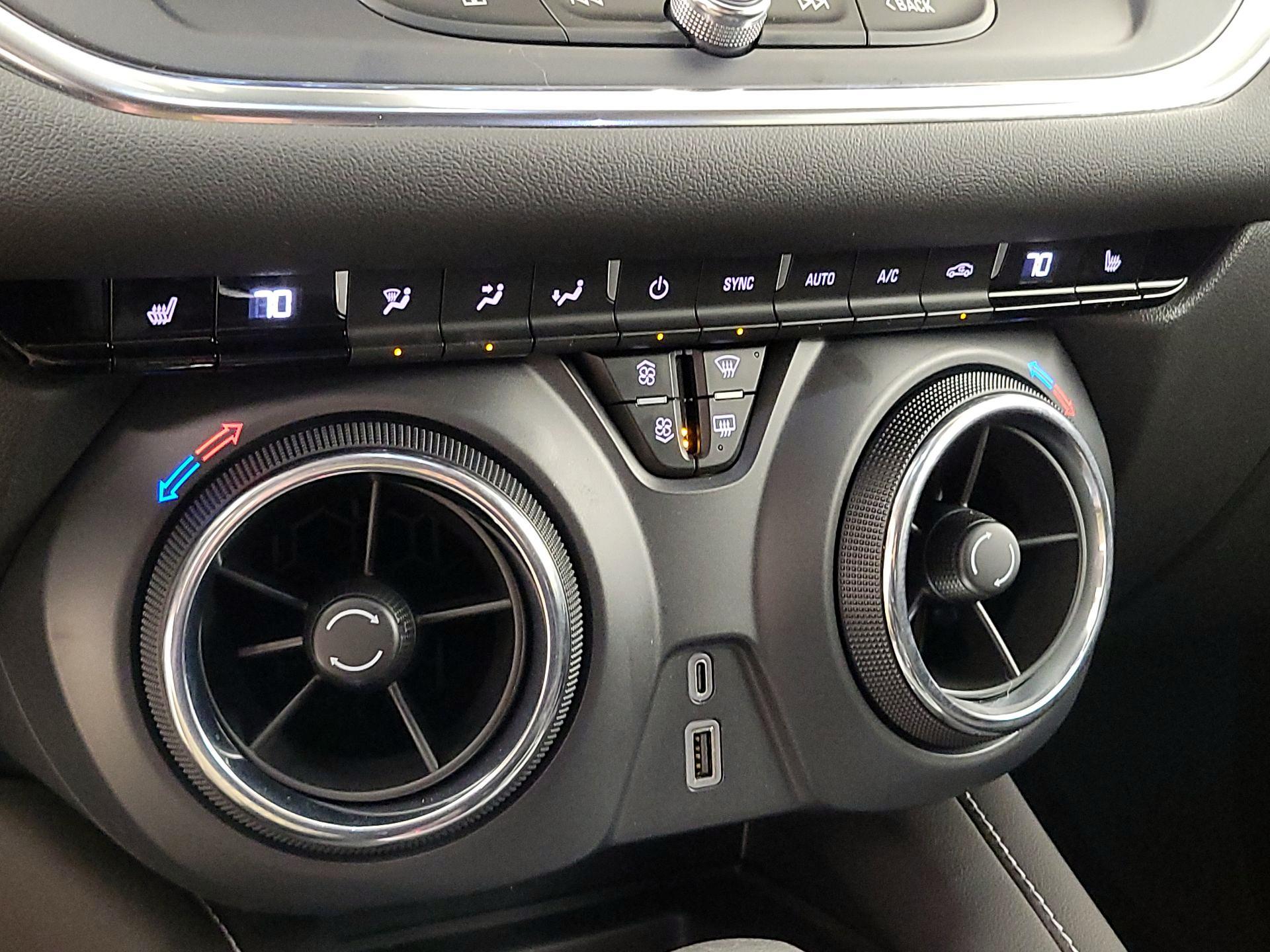 Thumbnail: 2024 Chevrolet Blazer - 16