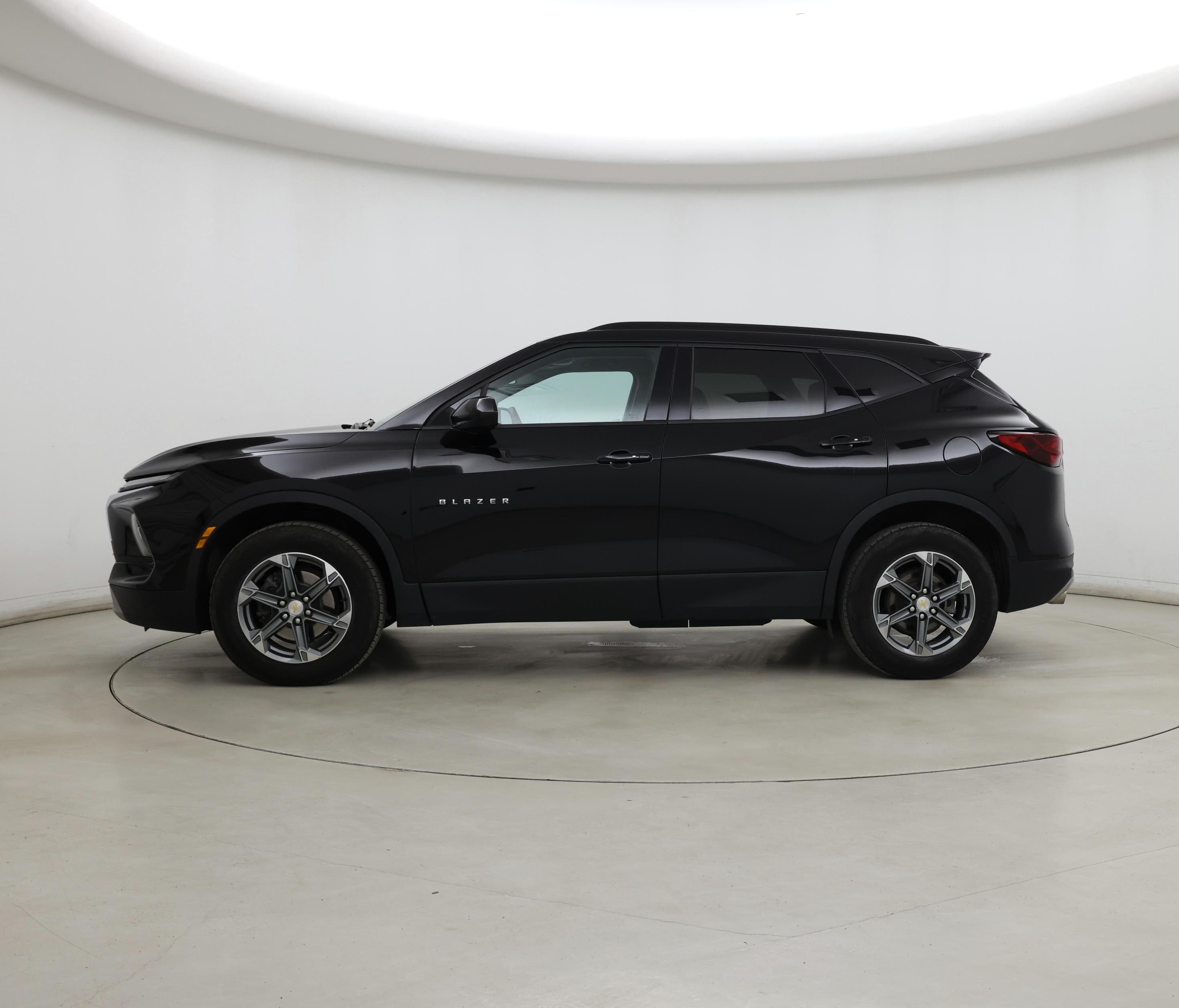 Thumbnail: 2024 Chevrolet Blazer - 3