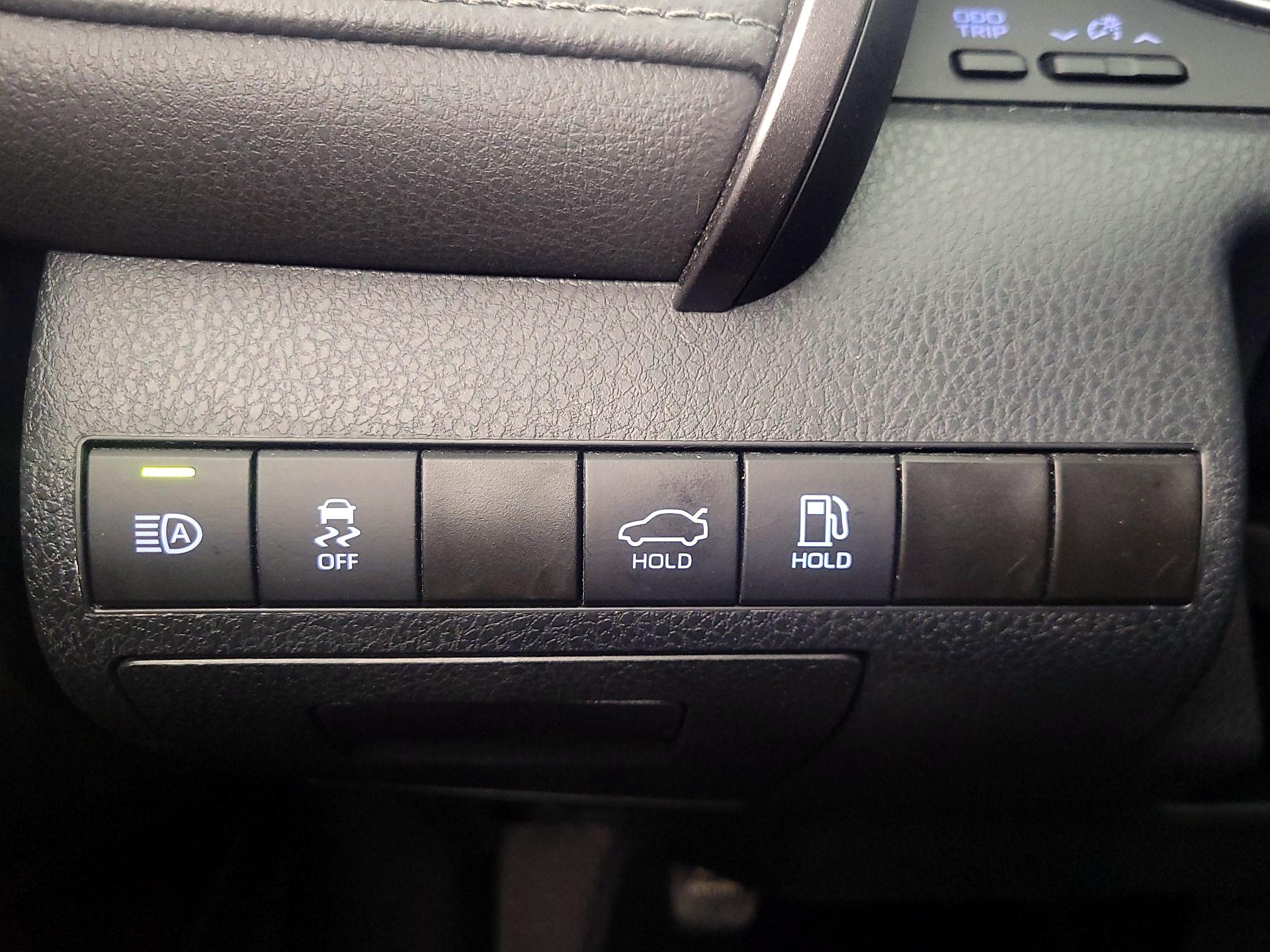 Thumbnail: 2024 Toyota Camry - 13