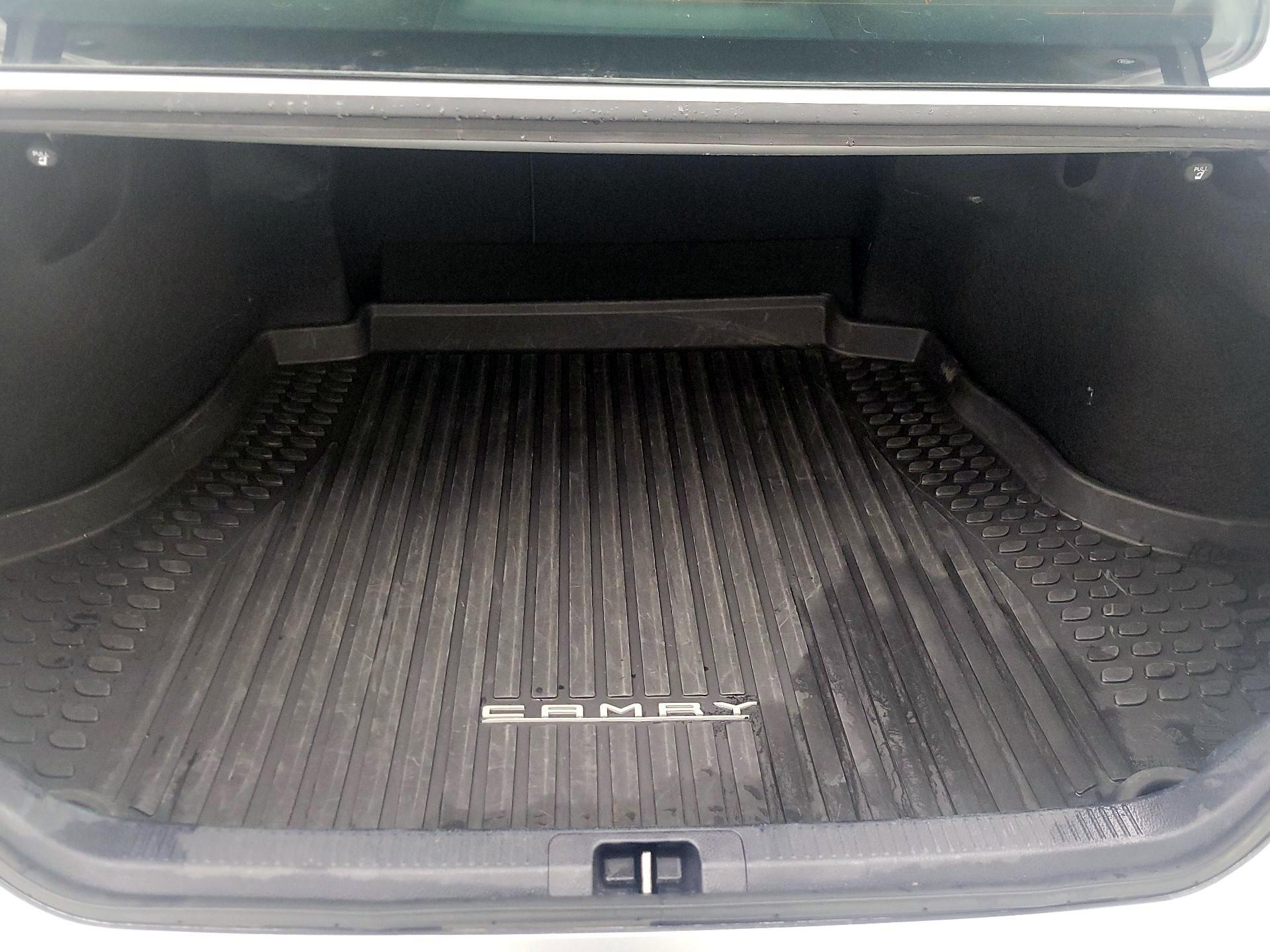 Thumbnail: 2024 Toyota Camry - 20