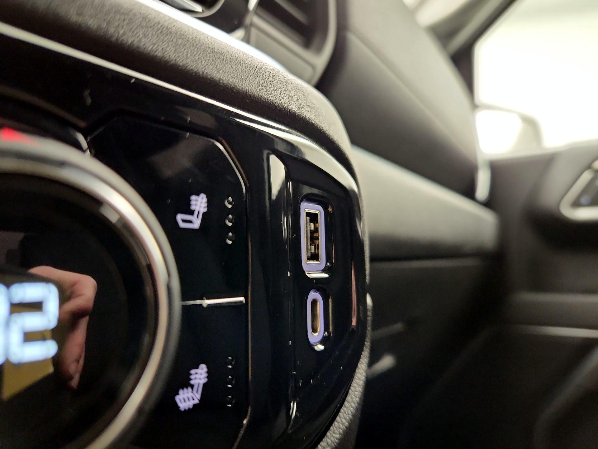 Thumbnail: 2023 Chevrolet Silverado 1500 - 18