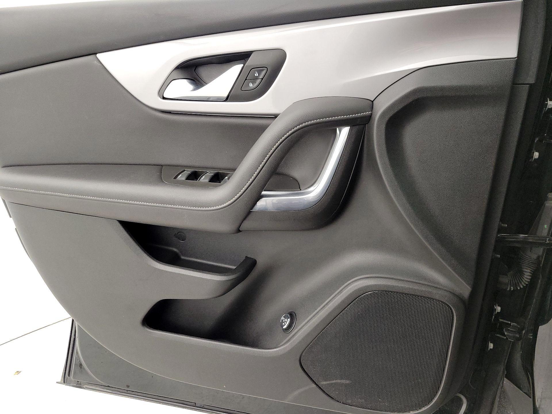 Thumbnail: 2023 Chevrolet Blazer - 12