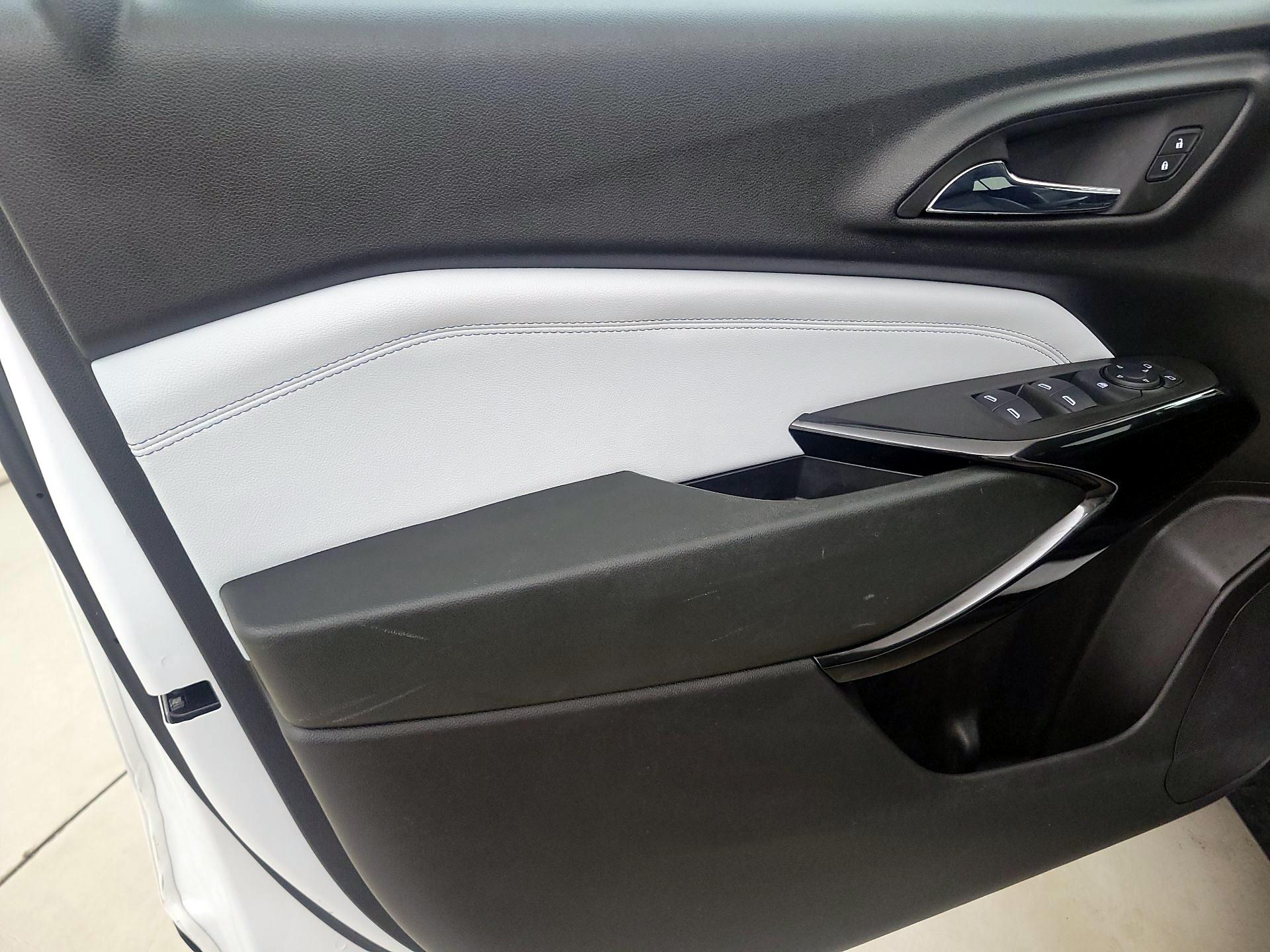 Thumbnail: 2024 Chevrolet Trax - 12