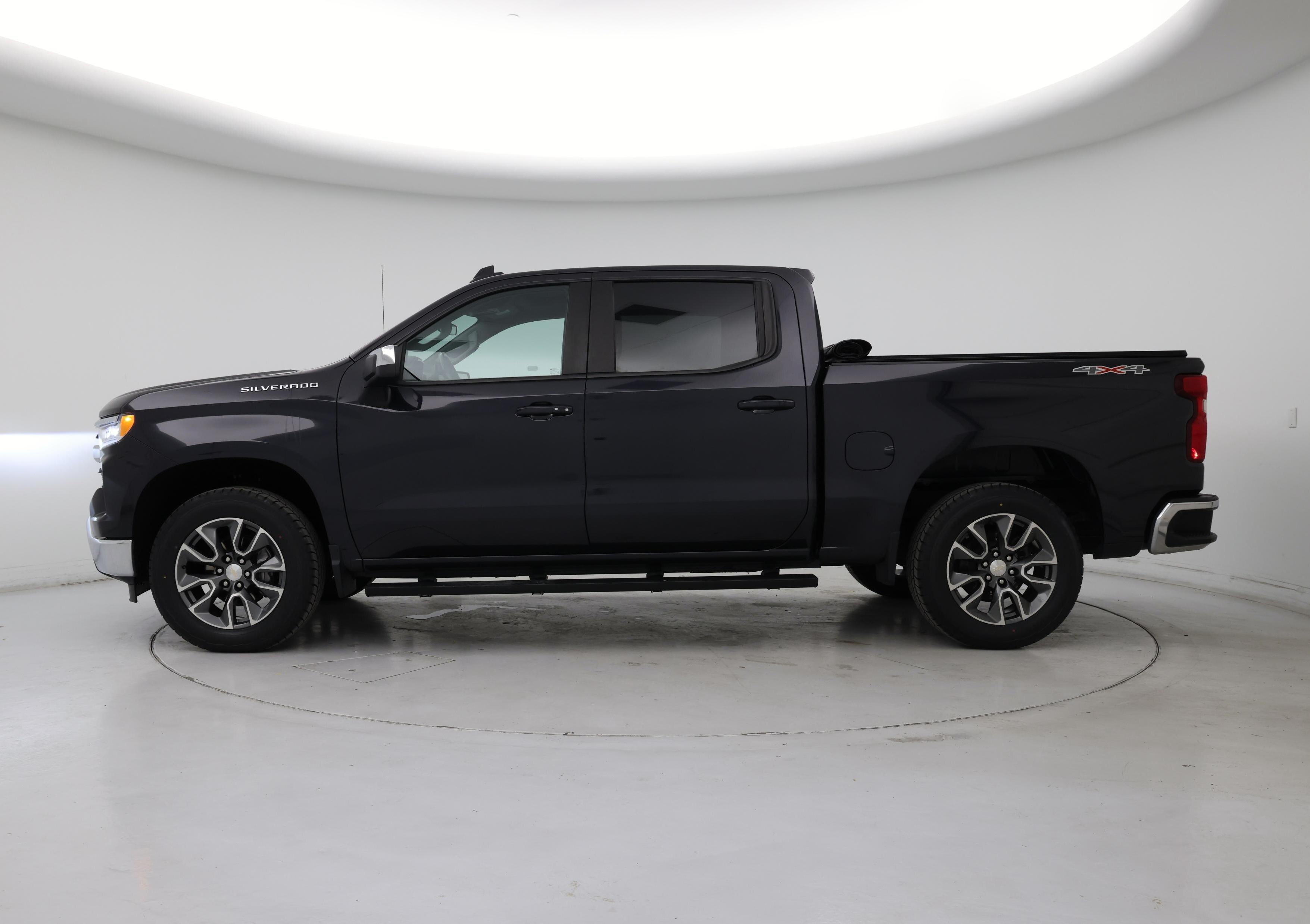 Thumbnail: 2022 Chevrolet Silverado 1500 - 3