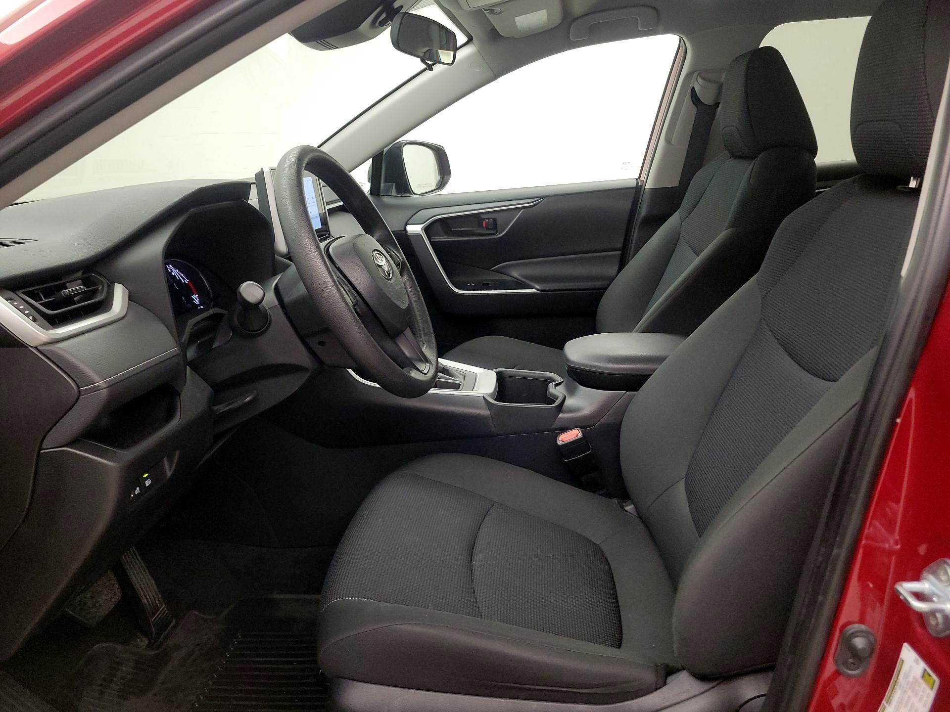 Thumbnail: 2024 Toyota RAV4 - 11