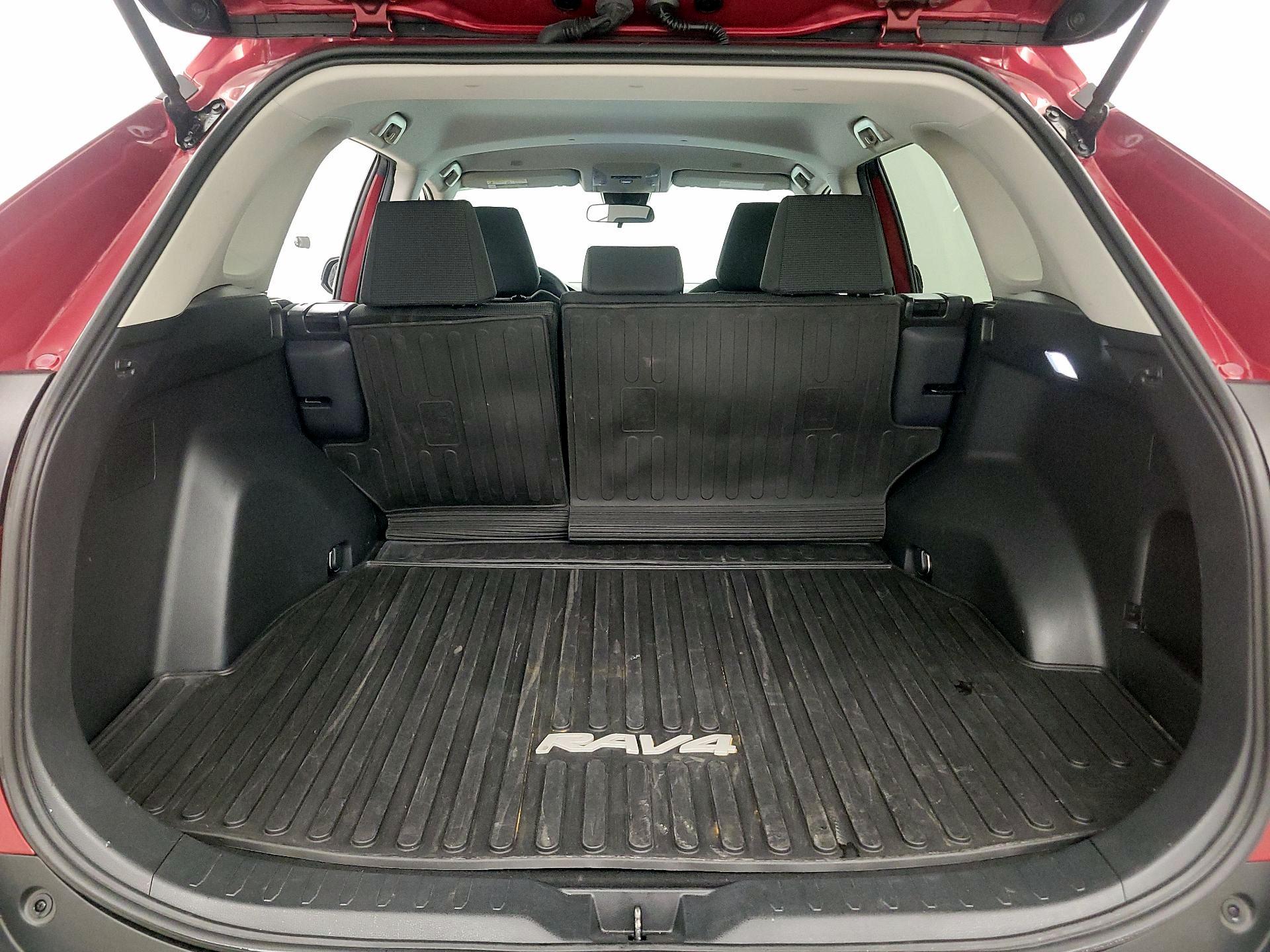 Thumbnail: 2024 Toyota RAV4 - 20