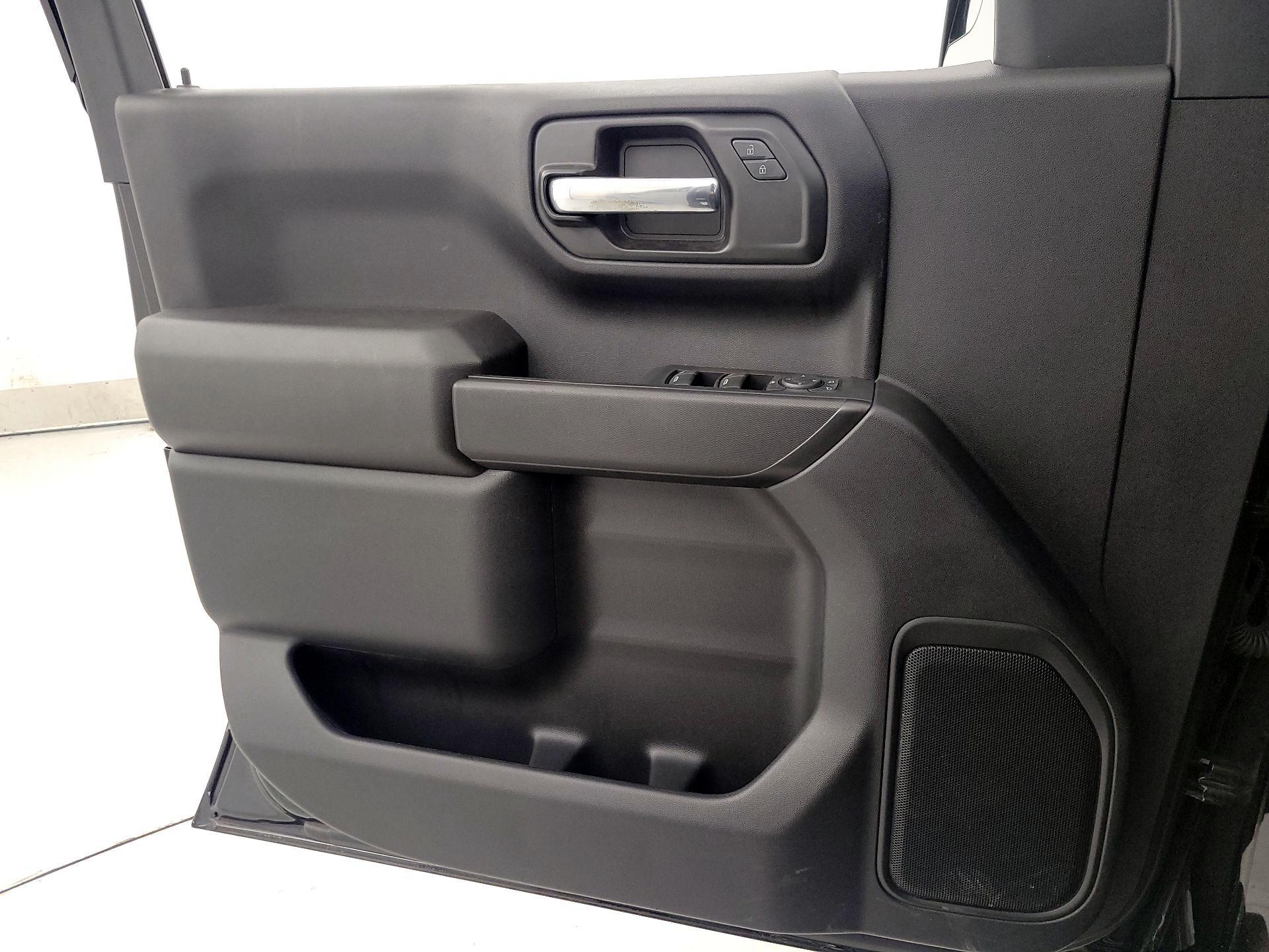 Thumbnail: 2022 Chevrolet Silverado 1500 - 12