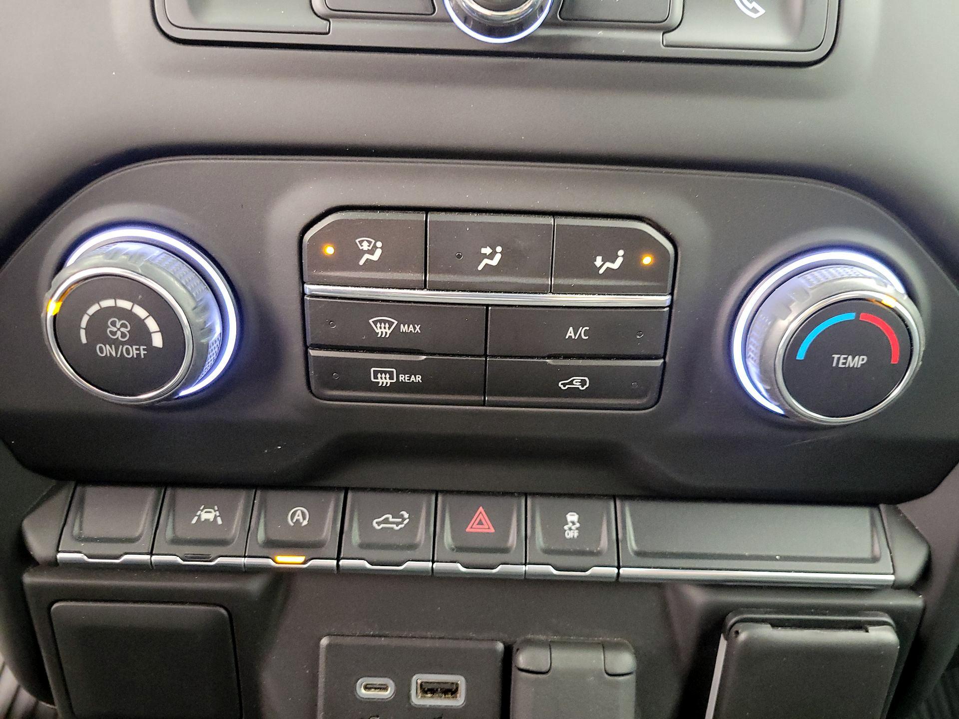 Thumbnail: 2022 Chevrolet Silverado 1500 - 16