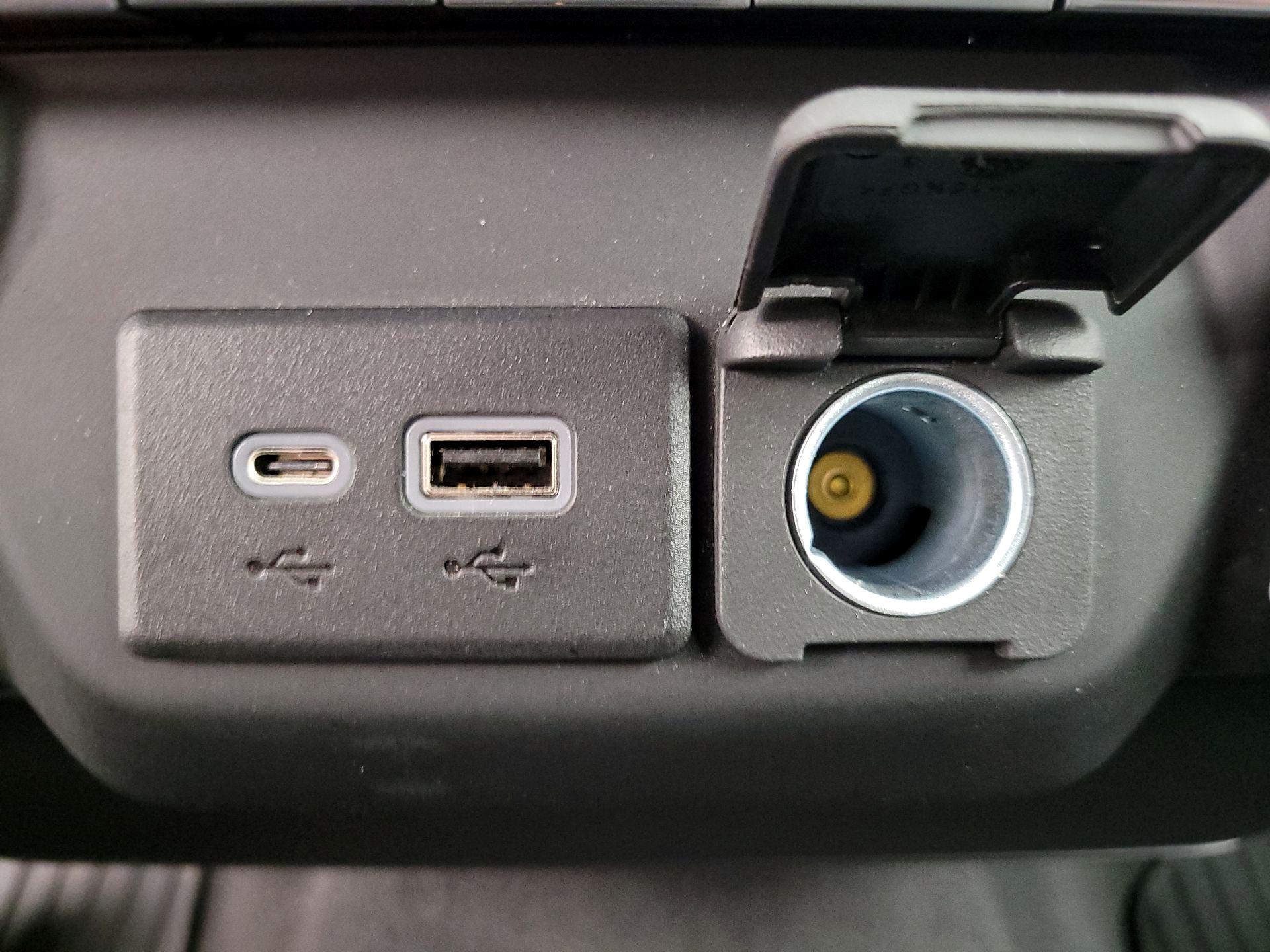 Thumbnail: 2022 Chevrolet Silverado 1500 - 18