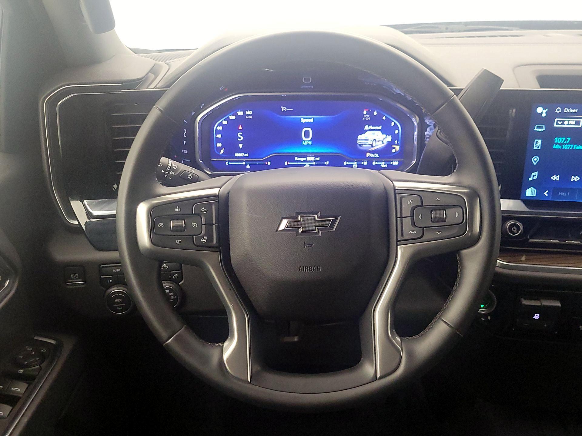 Thumbnail: 2023 Chevrolet Silverado 1500 - 10