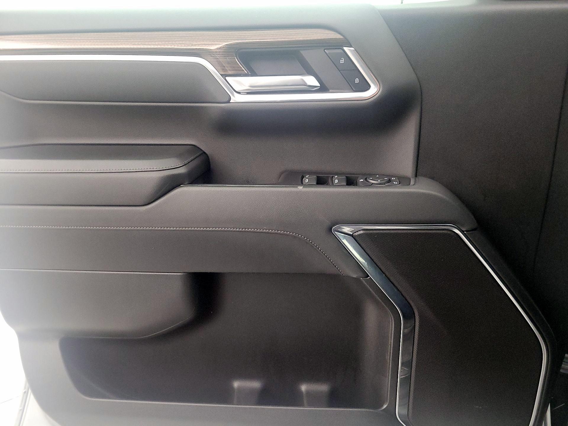 Thumbnail: 2023 Chevrolet Silverado 1500 - 12