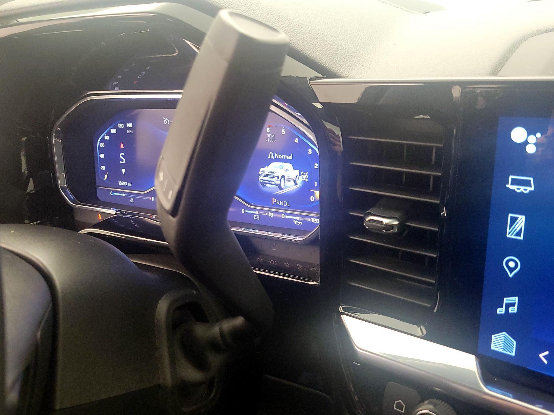 Thumbnail: 2023 Chevrolet Silverado 1500 - 17