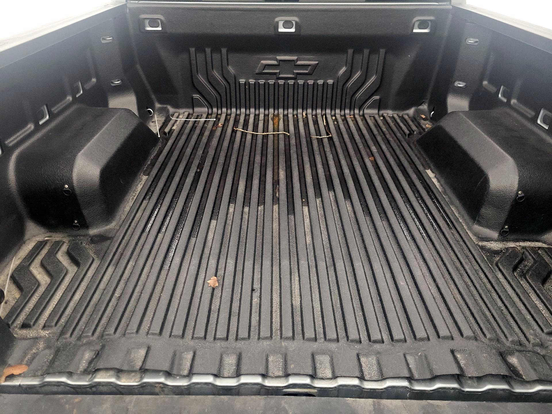 Thumbnail: 2023 Chevrolet Silverado 1500 - 20