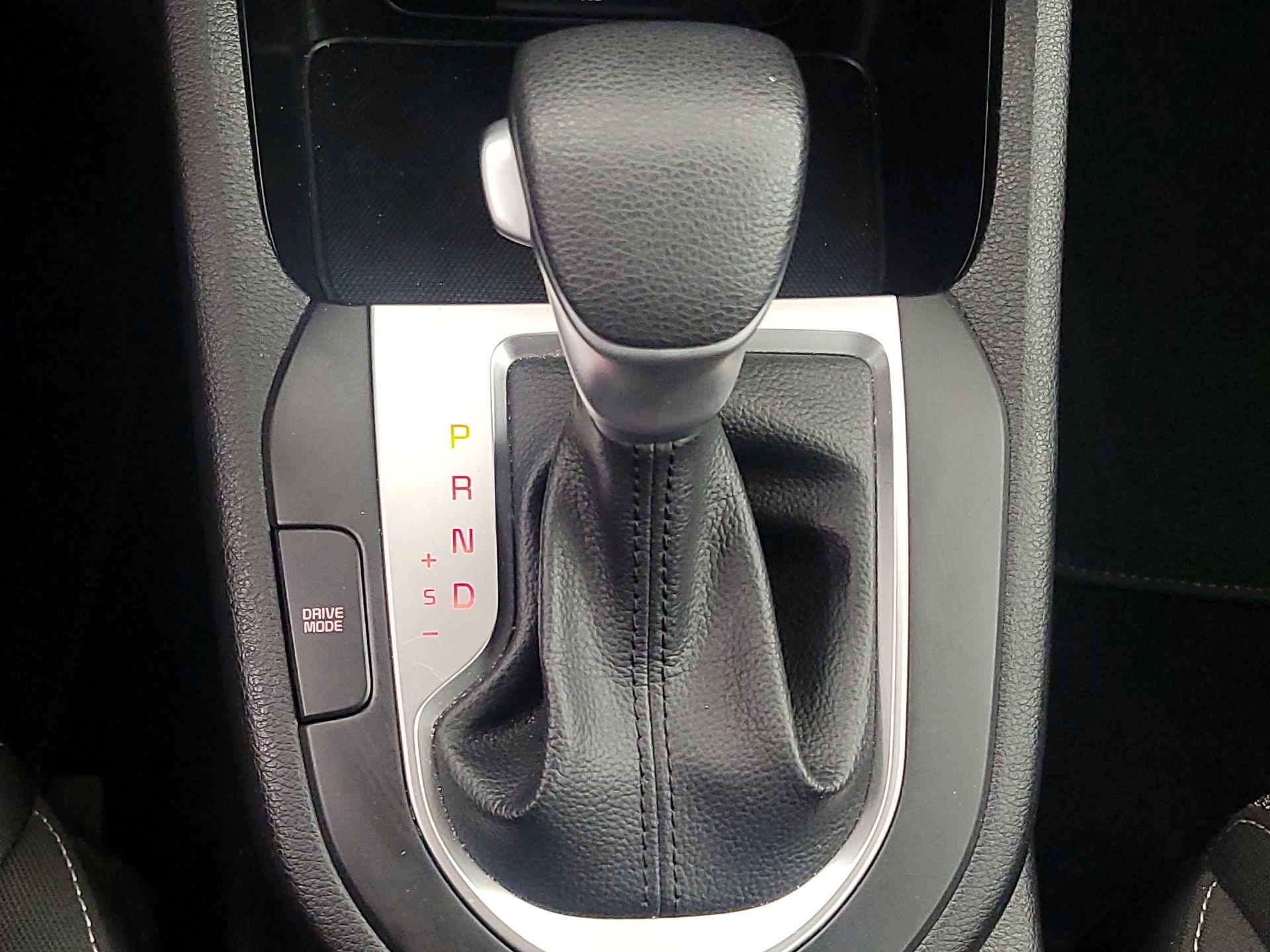 Thumbnail: 2024 Kia Forte - 17