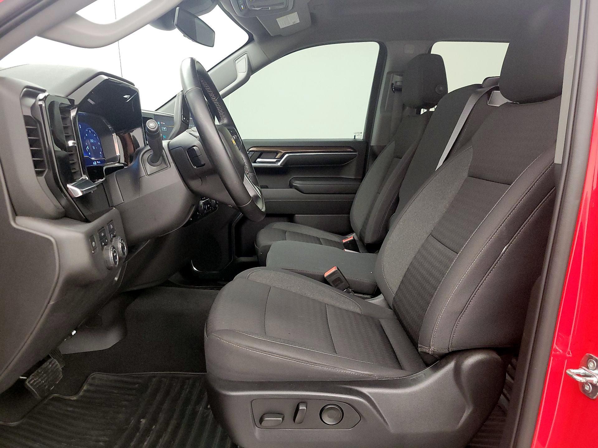 Thumbnail: 2023 Chevrolet Silverado 1500 - 11