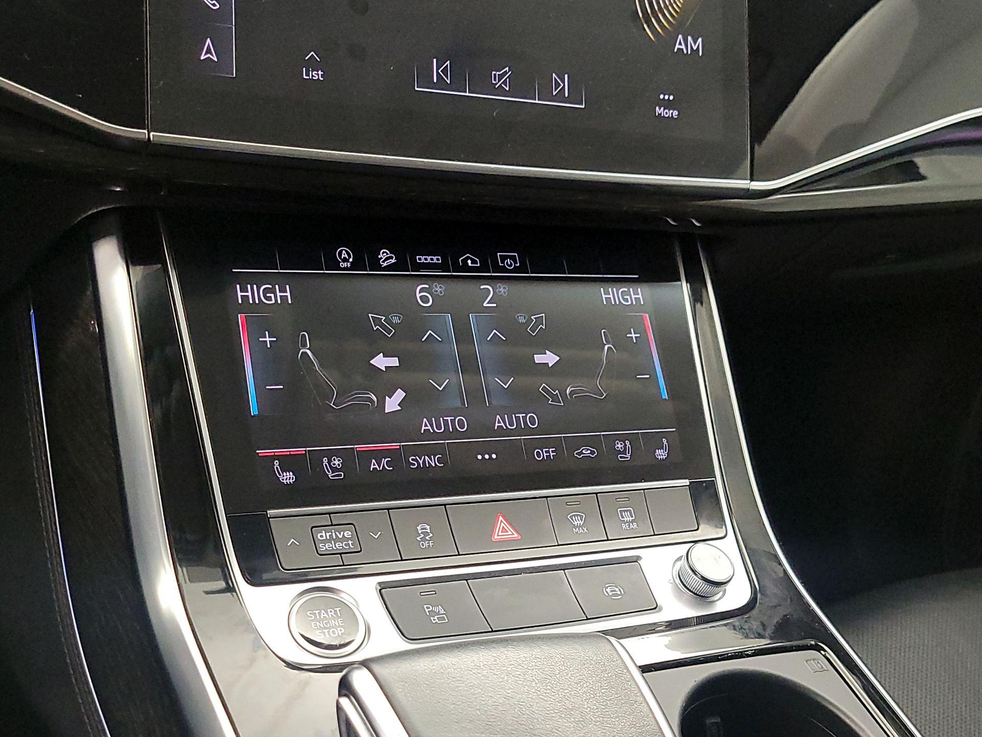 Thumbnail: 2023 Audi Q7 - 17