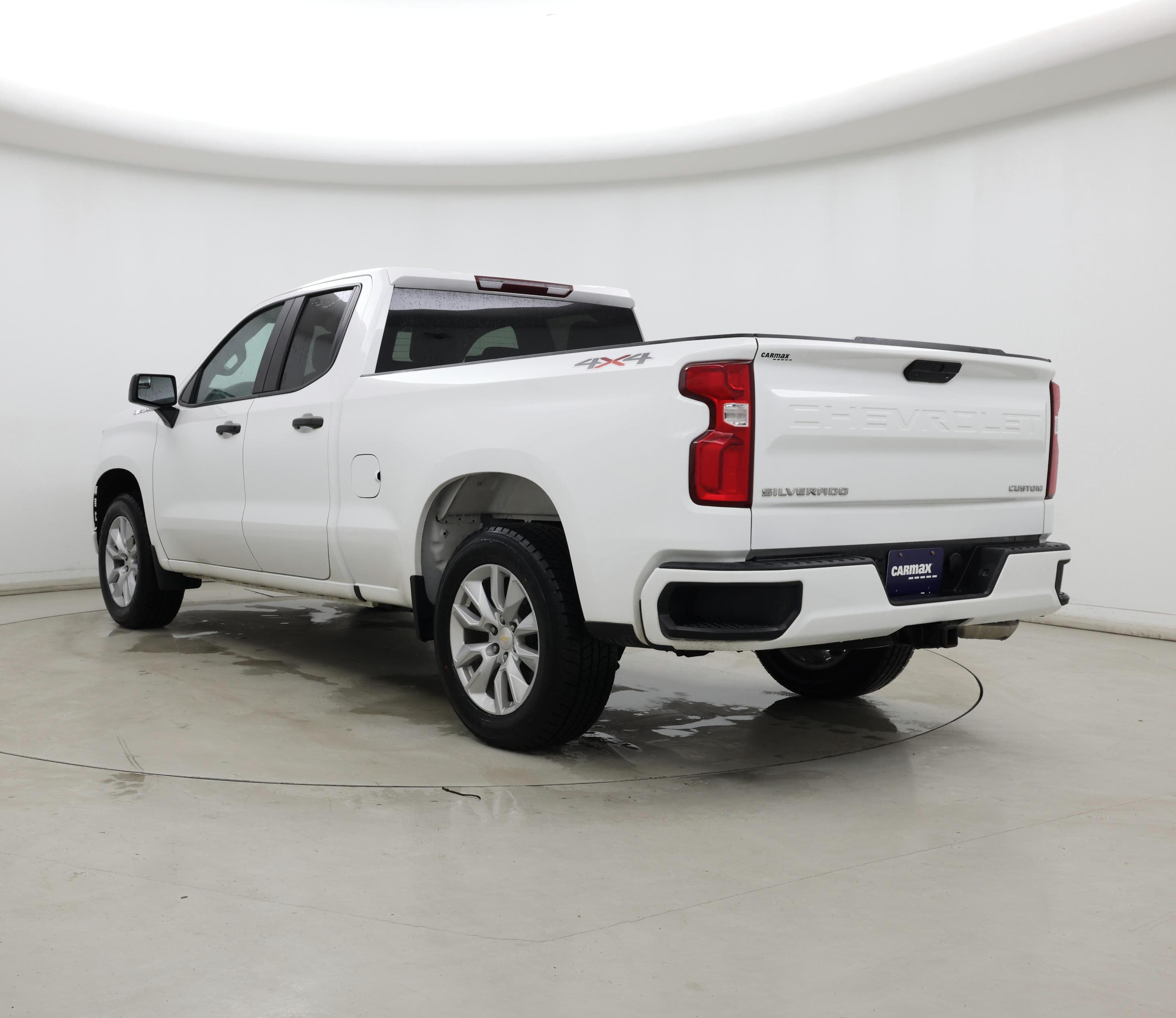 Thumbnail: 2021 Chevrolet Silverado 1500 - 2