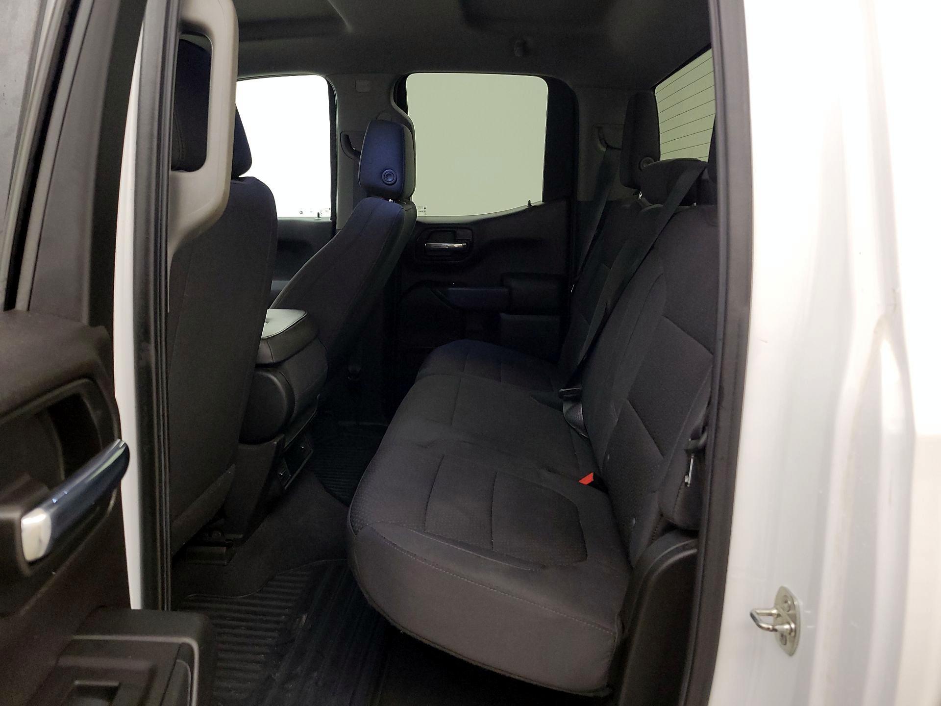 Thumbnail: 2021 Chevrolet Silverado 1500 - 19