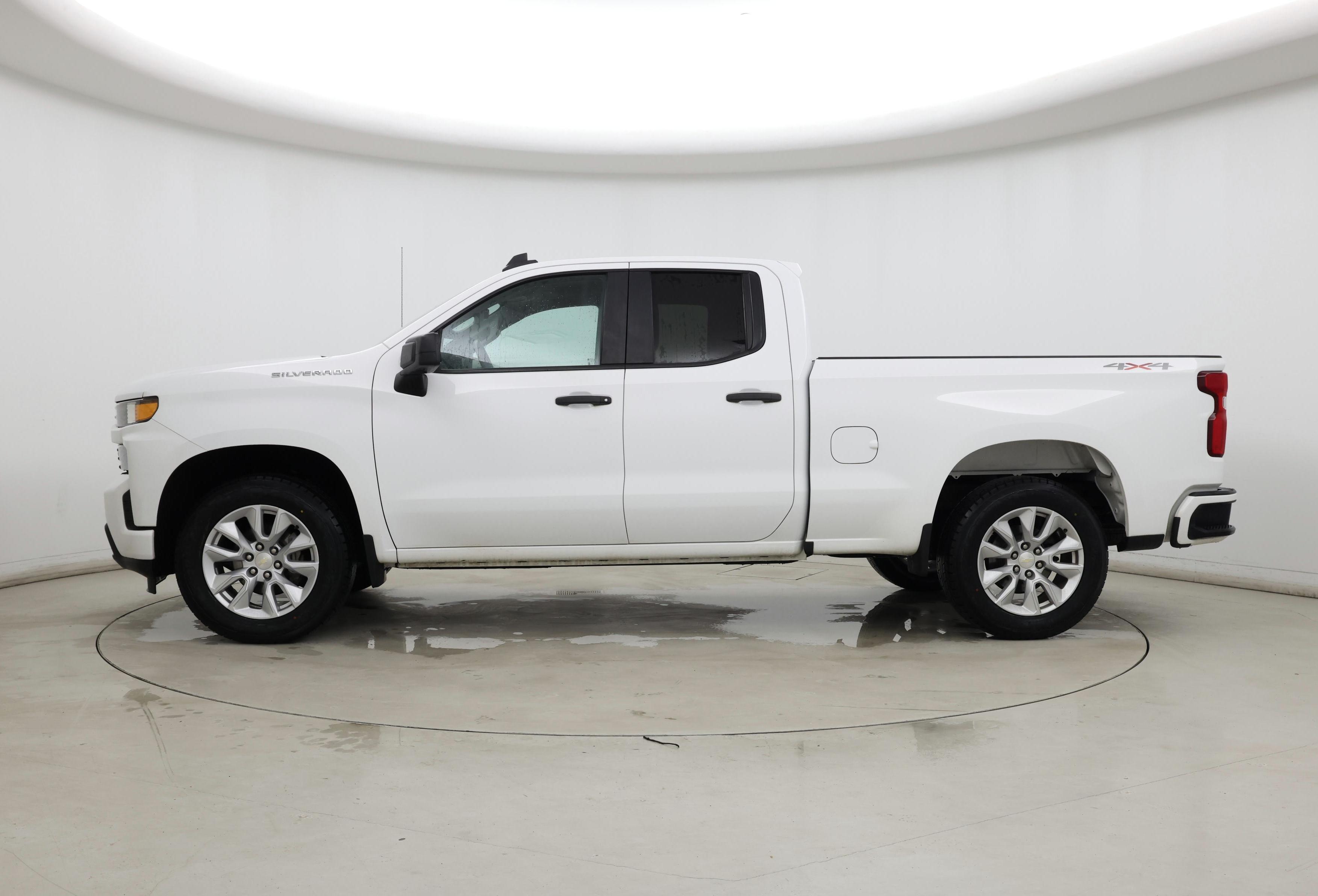 Thumbnail: 2021 Chevrolet Silverado 1500 - 3