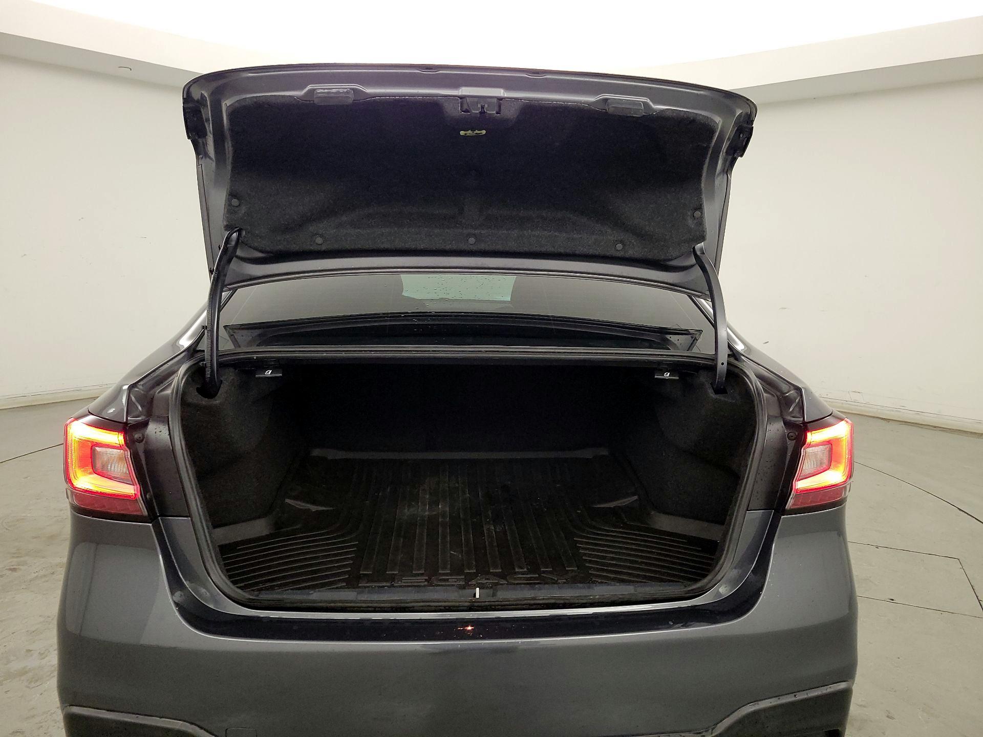 Thumbnail: 2022 Subaru Legacy - 20