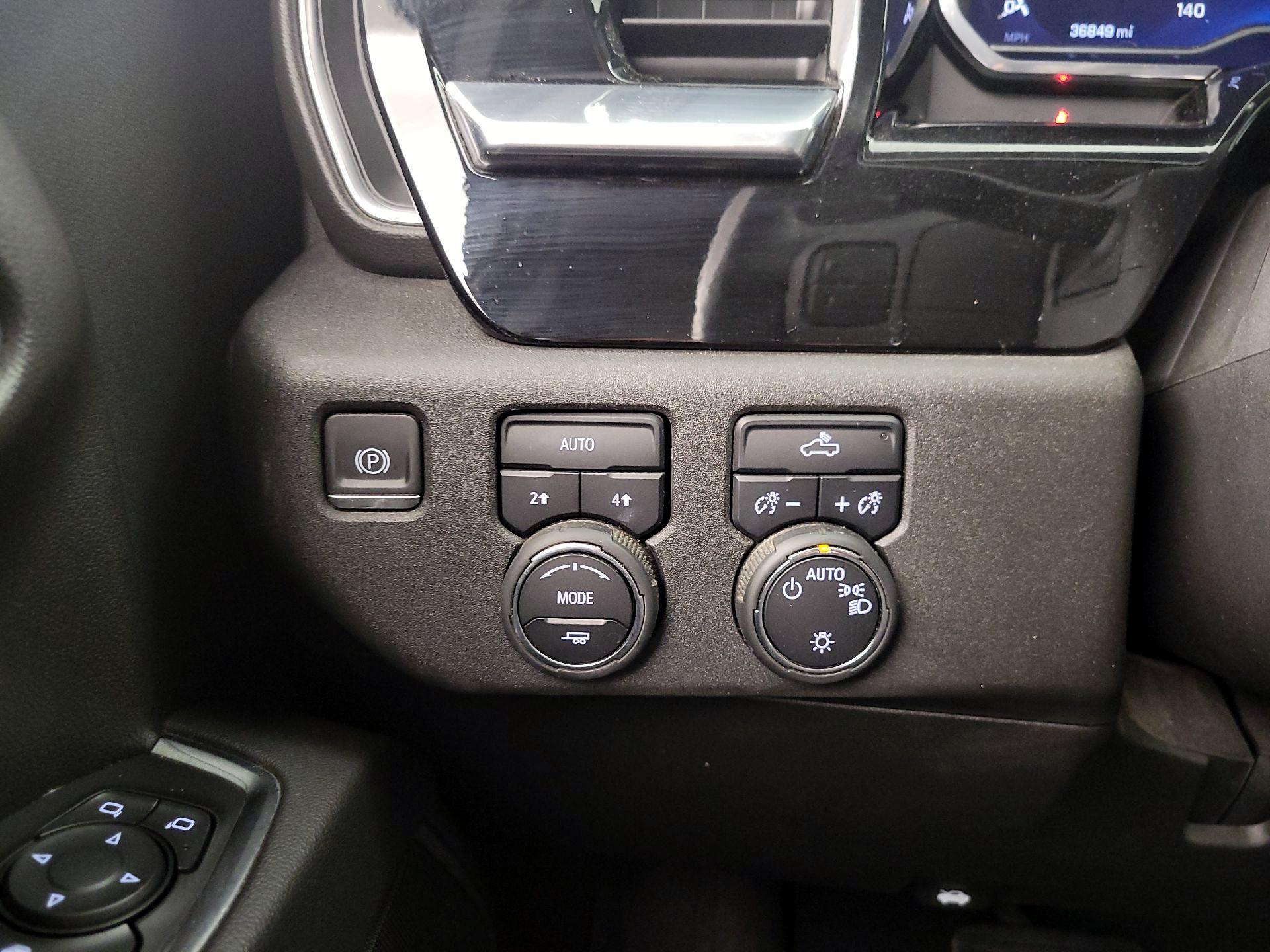 Thumbnail: 2022 Chevrolet Silverado 1500 - 13