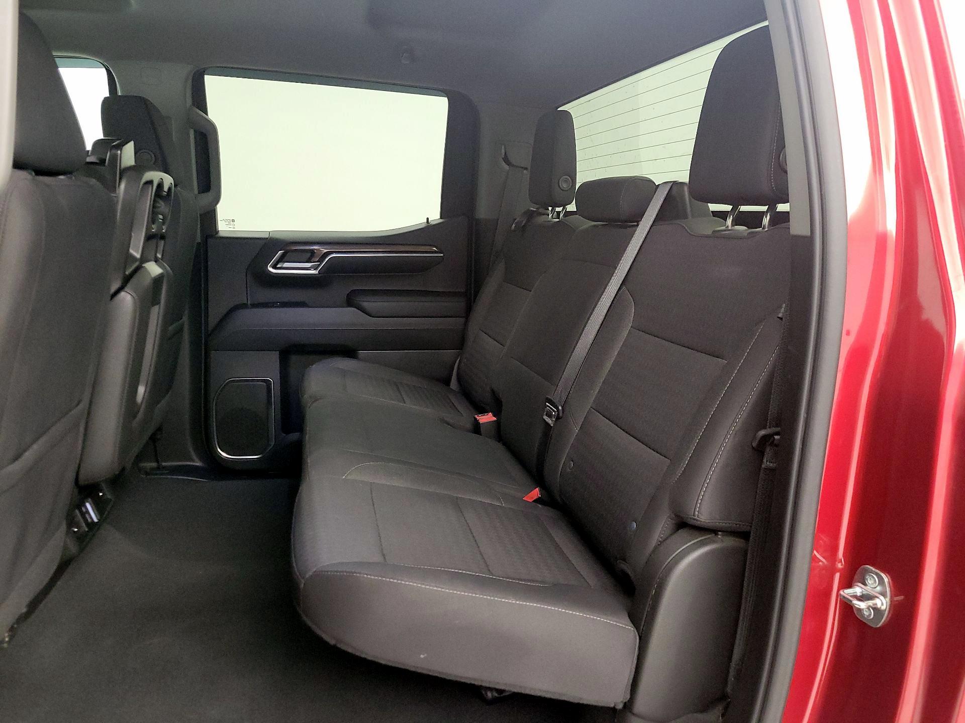 Thumbnail: 2022 Chevrolet Silverado 1500 - 19