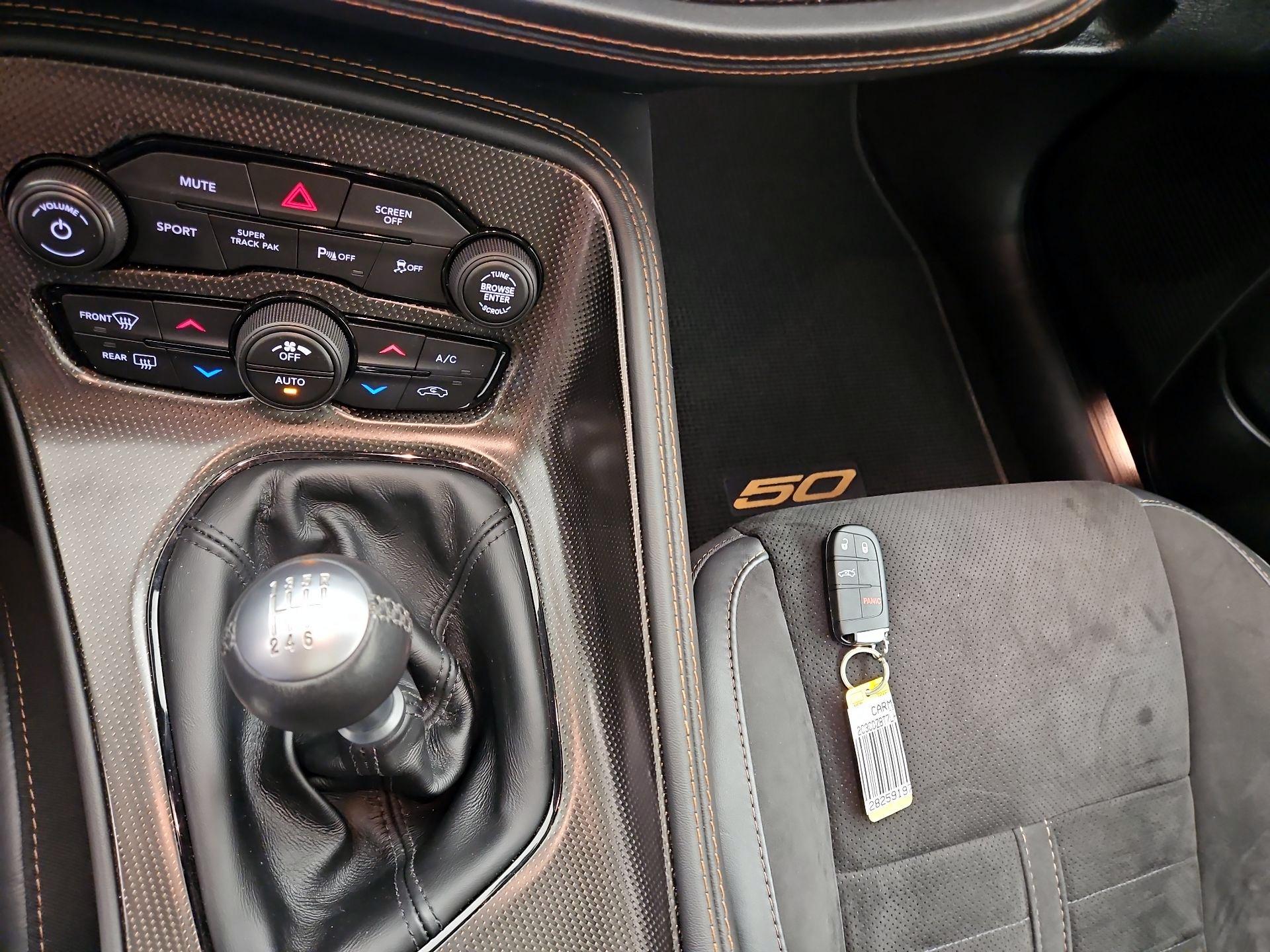 Thumbnail: 2020 Dodge Challenger - 18