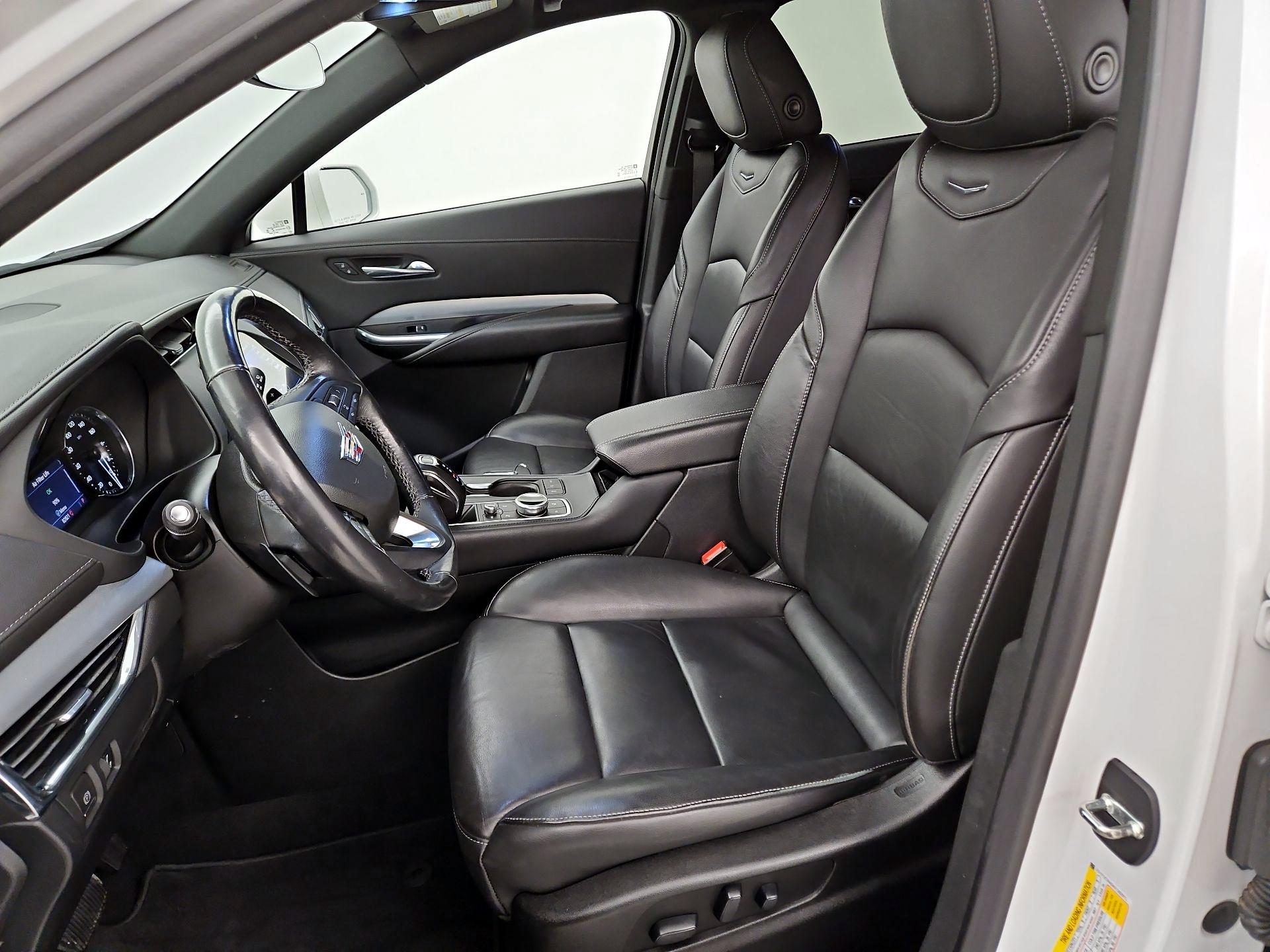 Thumbnail: 2019 Cadillac XT4 - 11