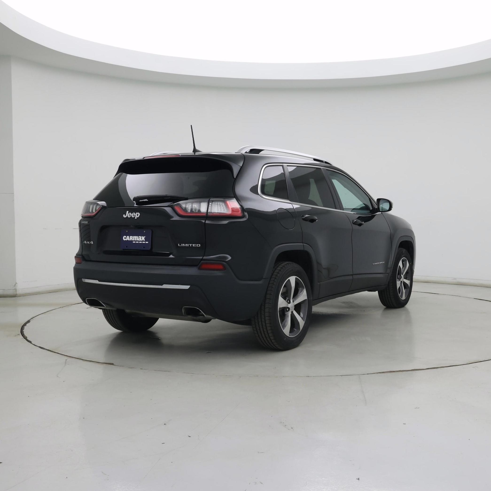 Thumbnail: 2020 Jeep Cherokee - 8