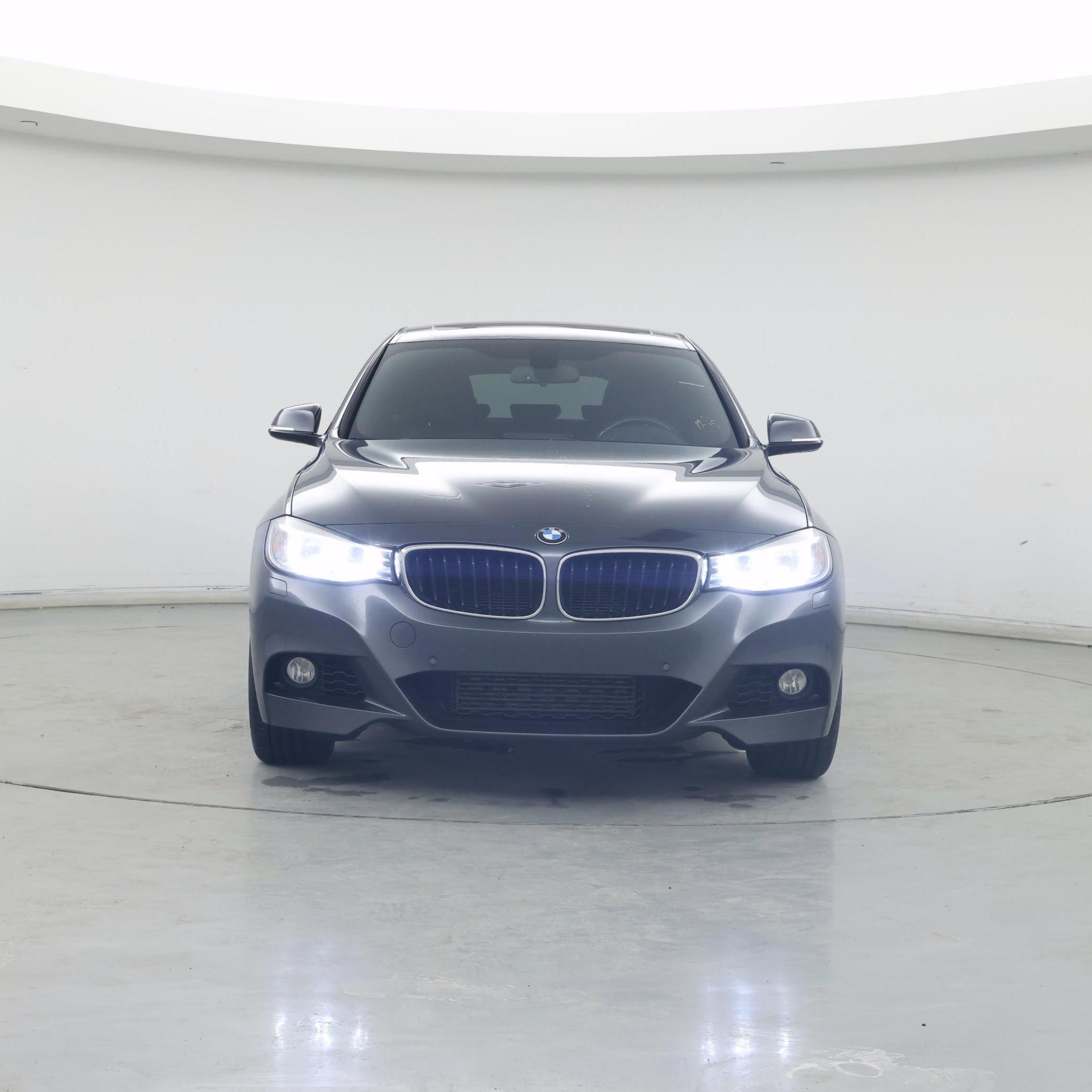 Thumbnail: 2016 BMW 3 Series - 5