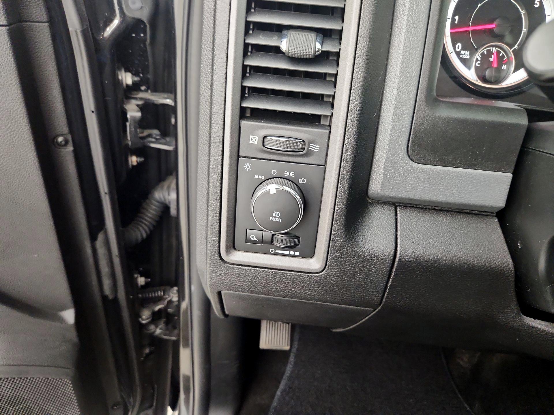 Thumbnail: 2017 RAM 1500 - 13