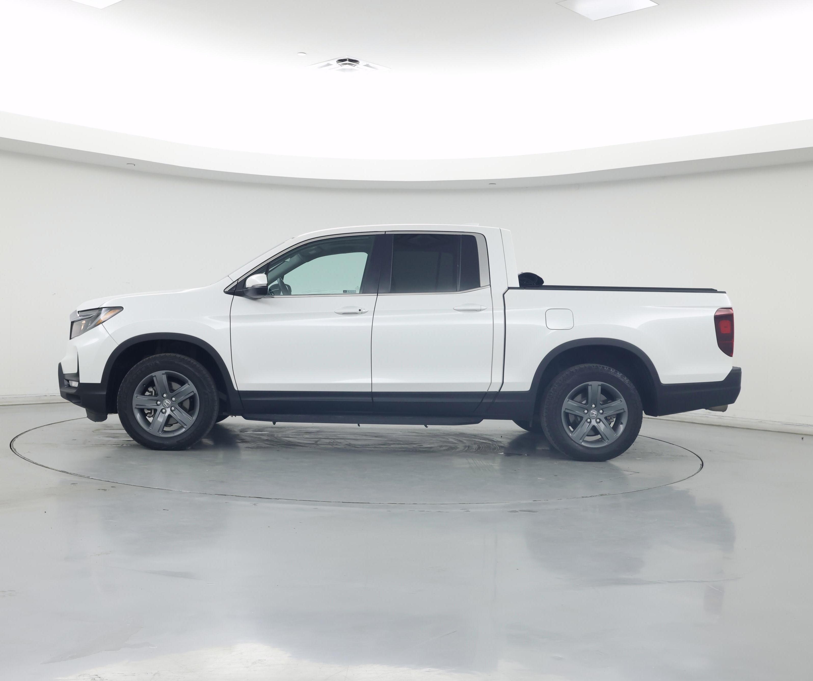 Thumbnail: 2023 Honda Ridgeline - 3