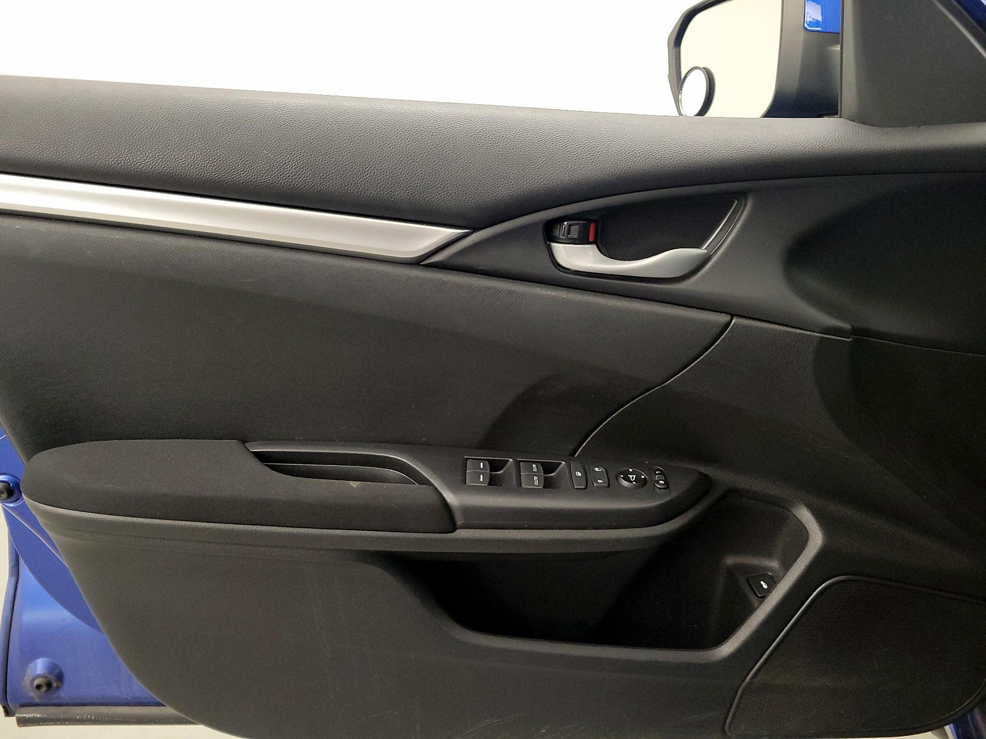 Thumbnail: 2020 Honda Civic - 12