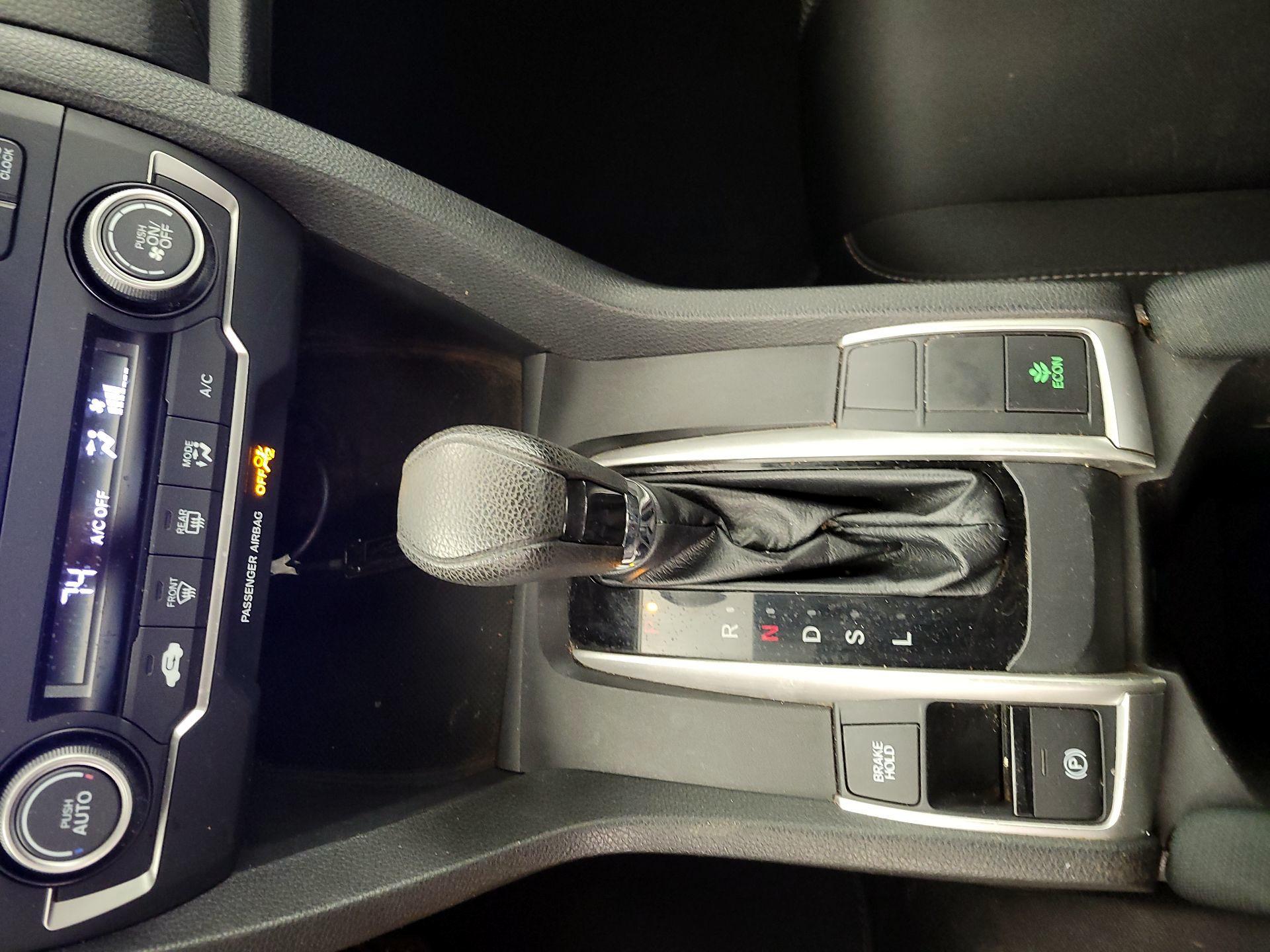 Thumbnail: 2020 Honda Civic - 17