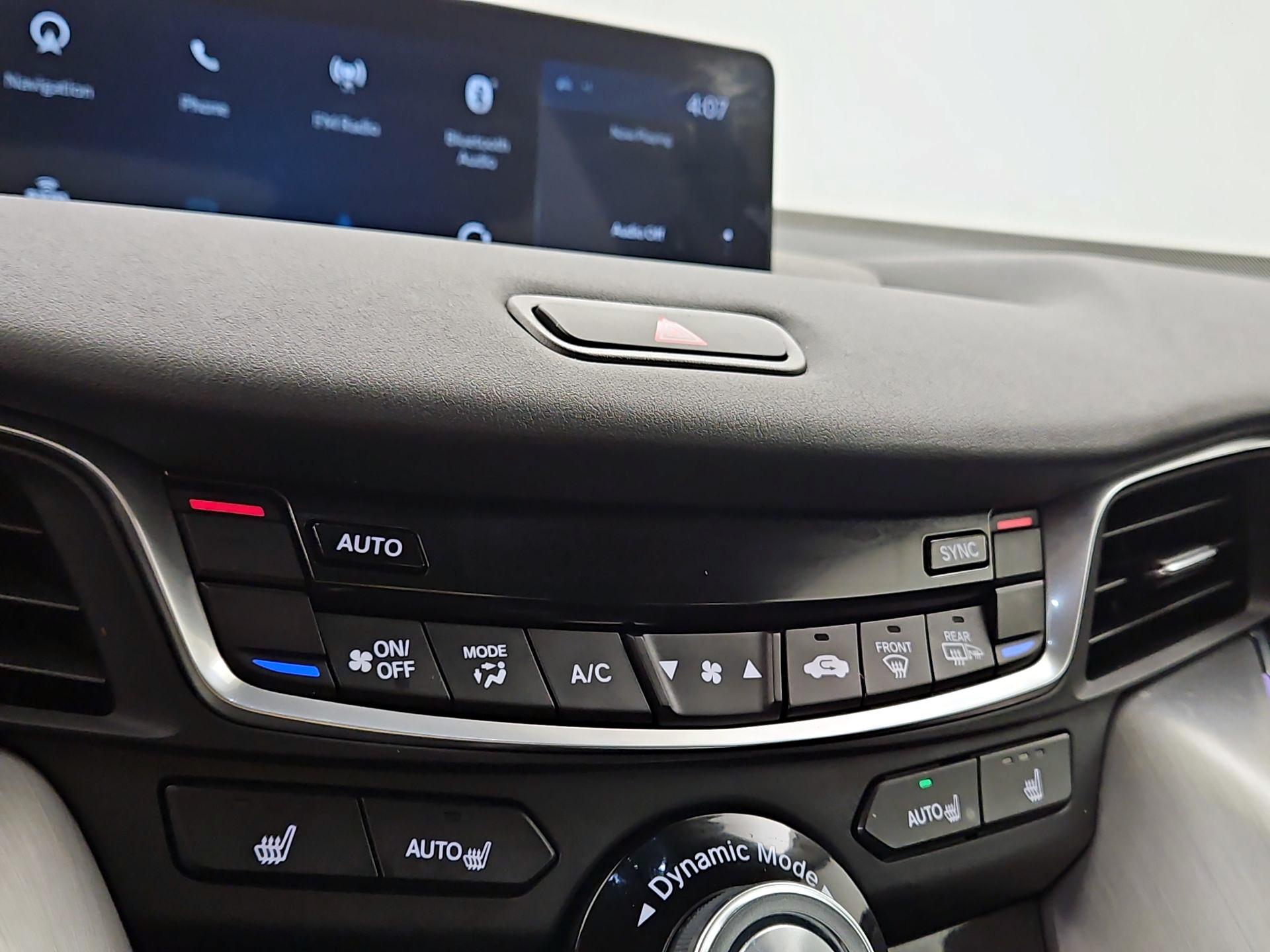 Thumbnail: 2023 Acura TLX - 17