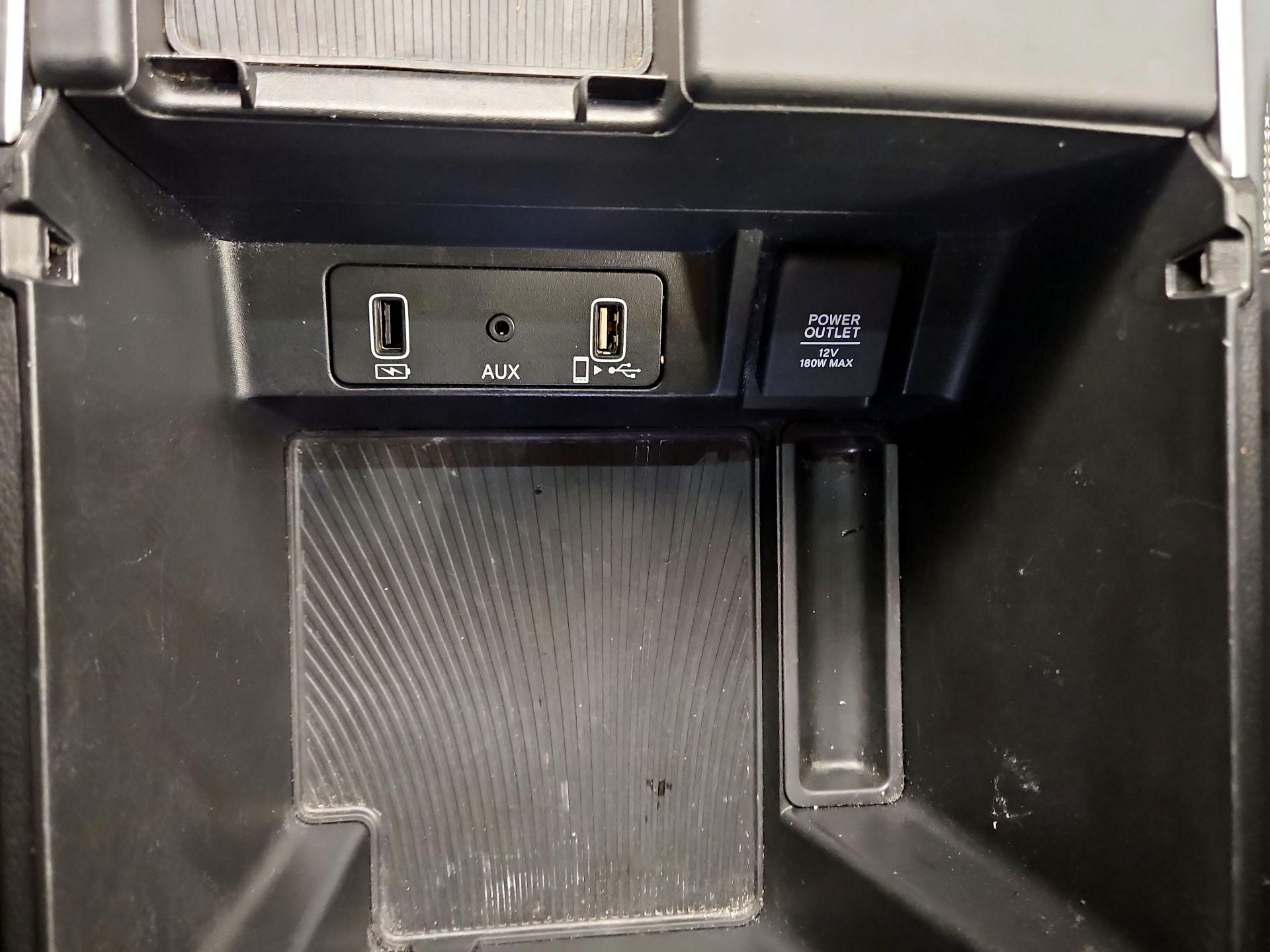 Thumbnail: 2023 Acura TLX - 19