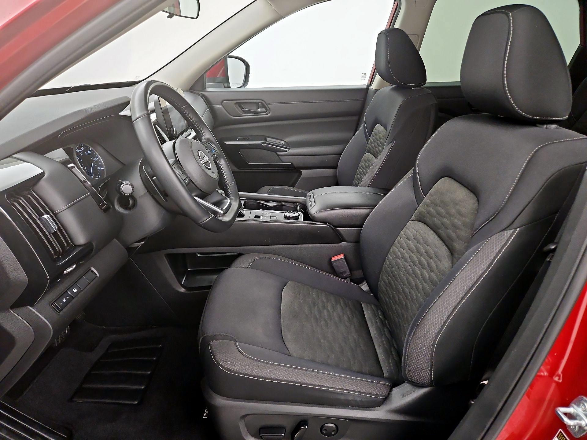 Thumbnail: 2024 Nissan Pathfinder - 11