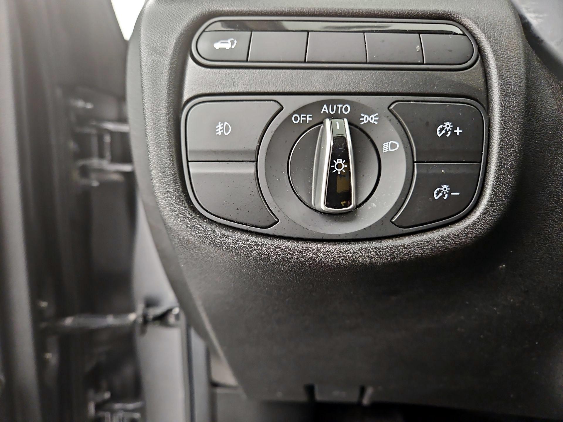 Thumbnail: 2019 INFINITI QX50 - 13