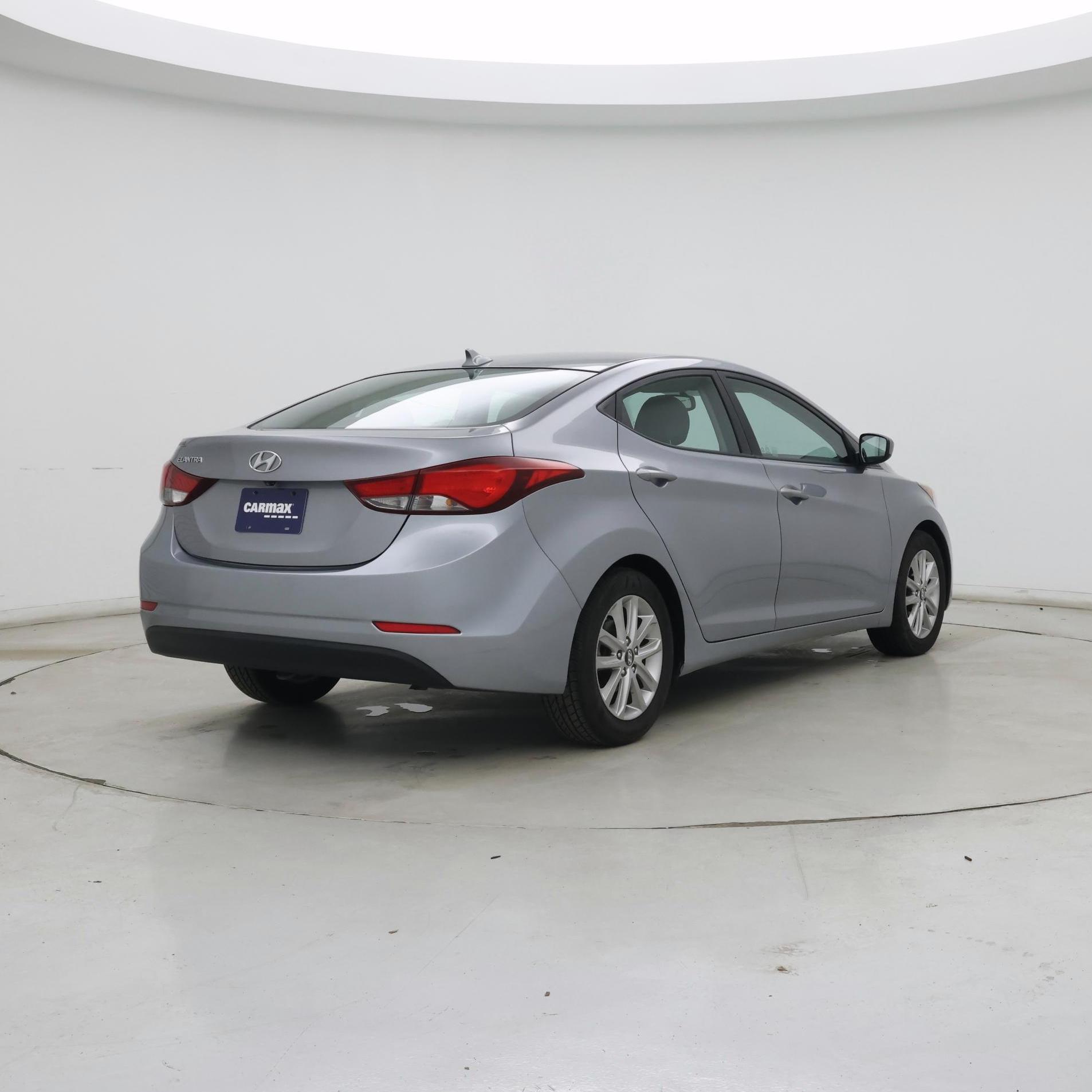Thumbnail: 2015 Hyundai Elantra - 8