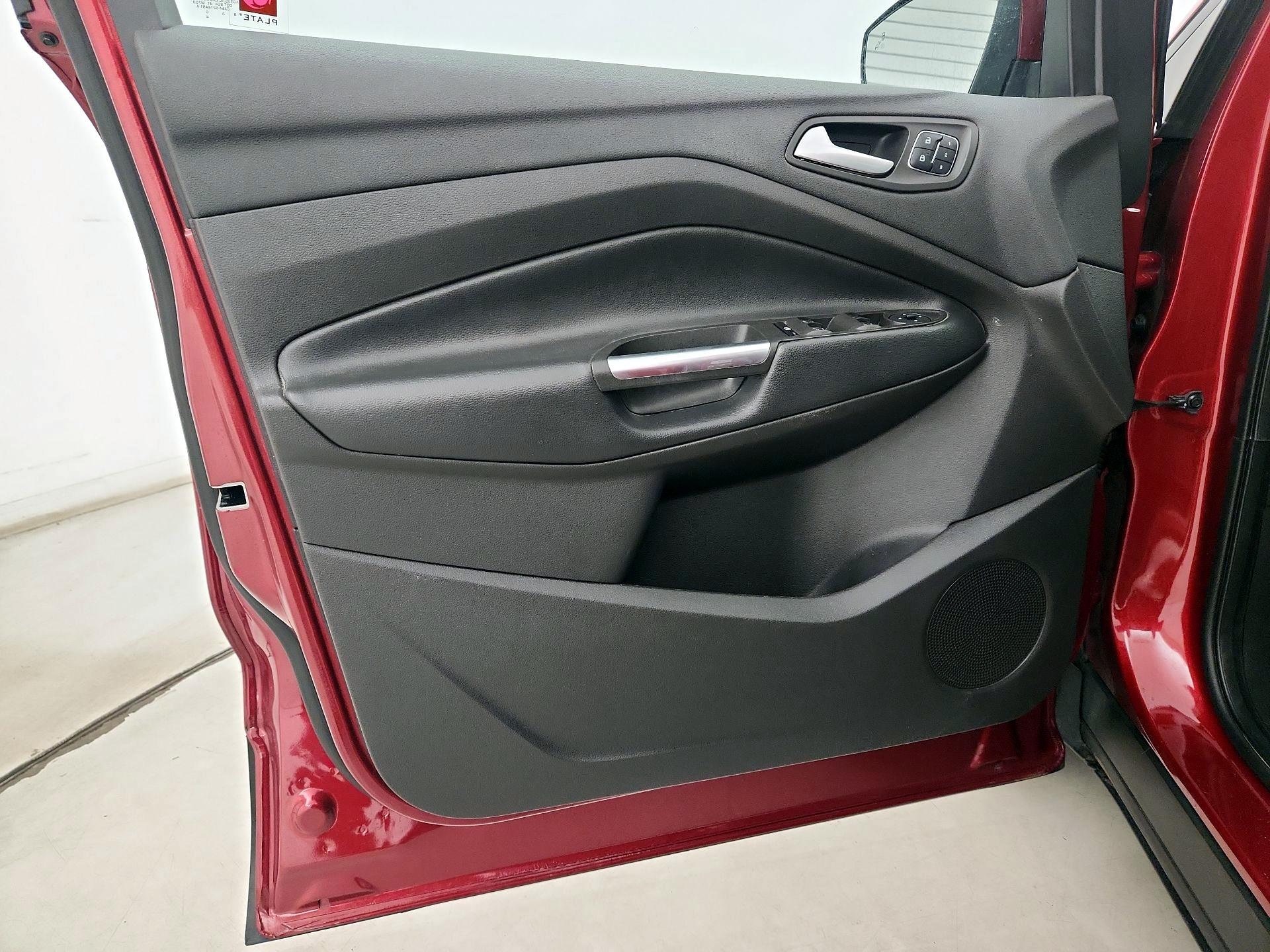 Thumbnail: 2019 Ford Escape - 12