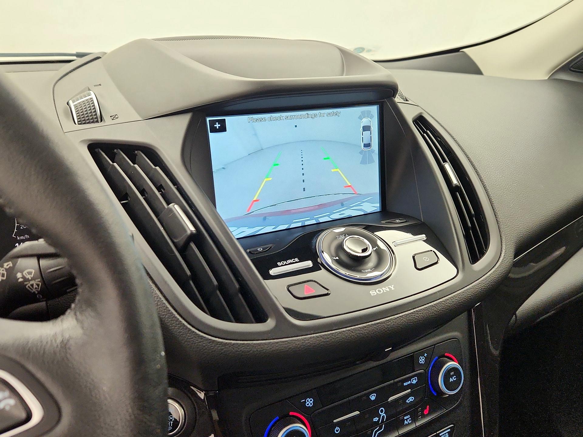 Thumbnail: 2019 Ford Escape - 15